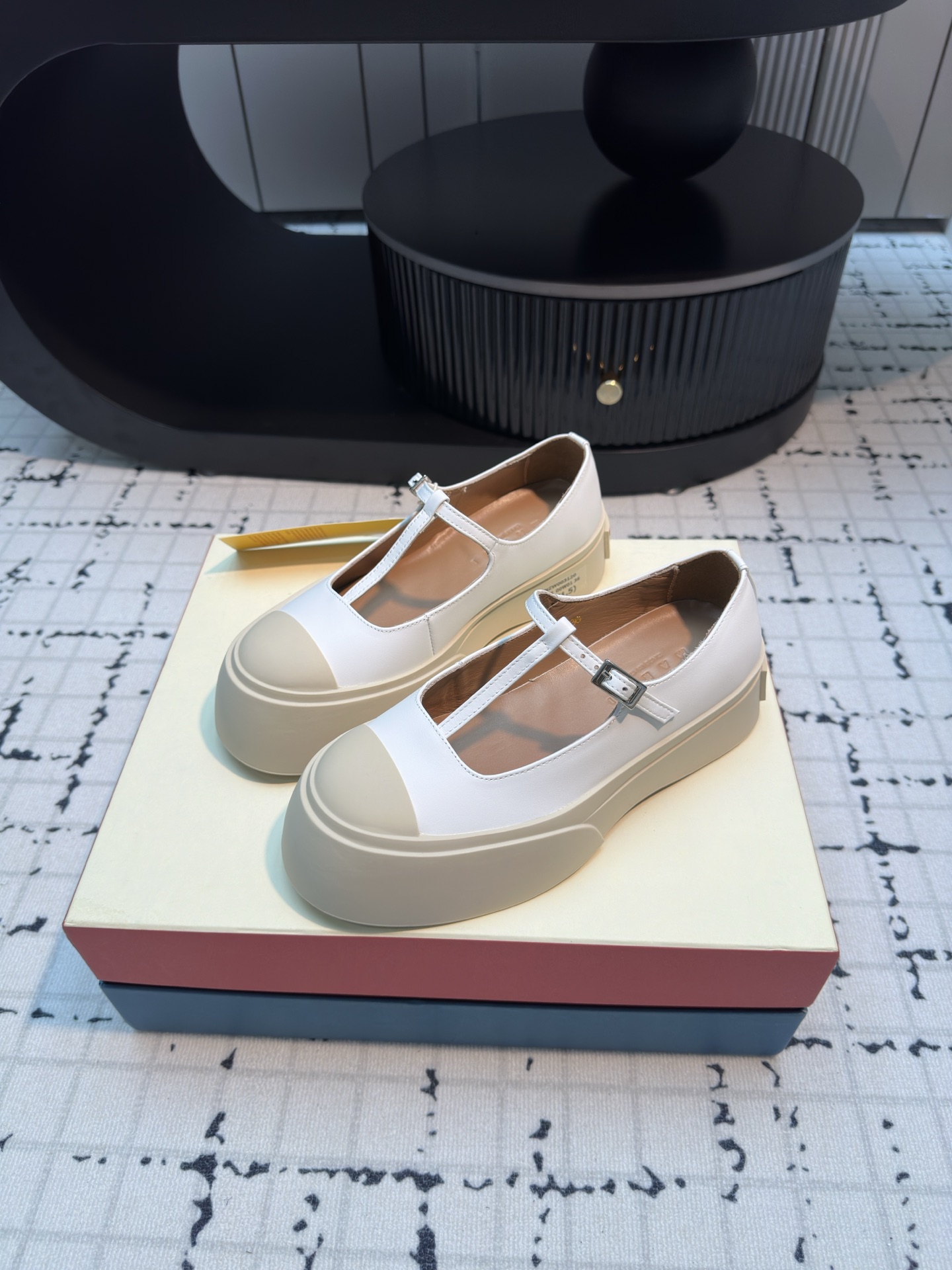 Marni Women's T-Strap Mary Jane Platform Shoes - Comfortable & Stylish 1 Marni Women's T-Strap Mary Jane Platform Shoes - Comfortable & Stylish