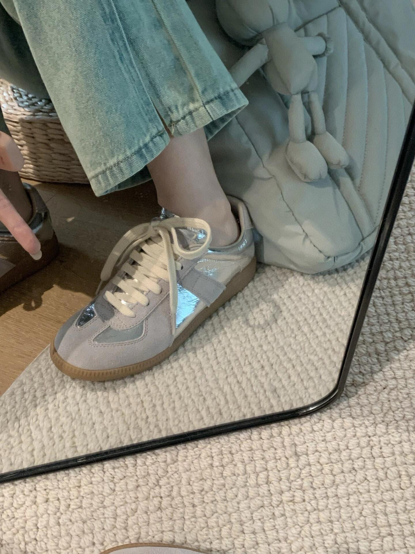 NO:252517,The real thing is more pleasing than imagined~ the feet feels so comfortable~ I really don't get tired of wearing it, casual shoes/sports shoes, sneakers19860909实物比想象中更为耐看～脚感也贼舒服～真的会穿不腻,休闲鞋/运动鞋,sneakers,Women's Shoes