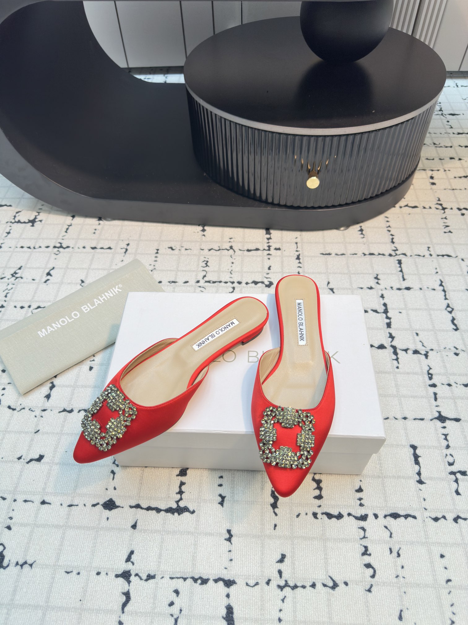 Magolo BlahnlK Classic Slippers: Premium Quality Shoes for Fashionable Women - 图片 4