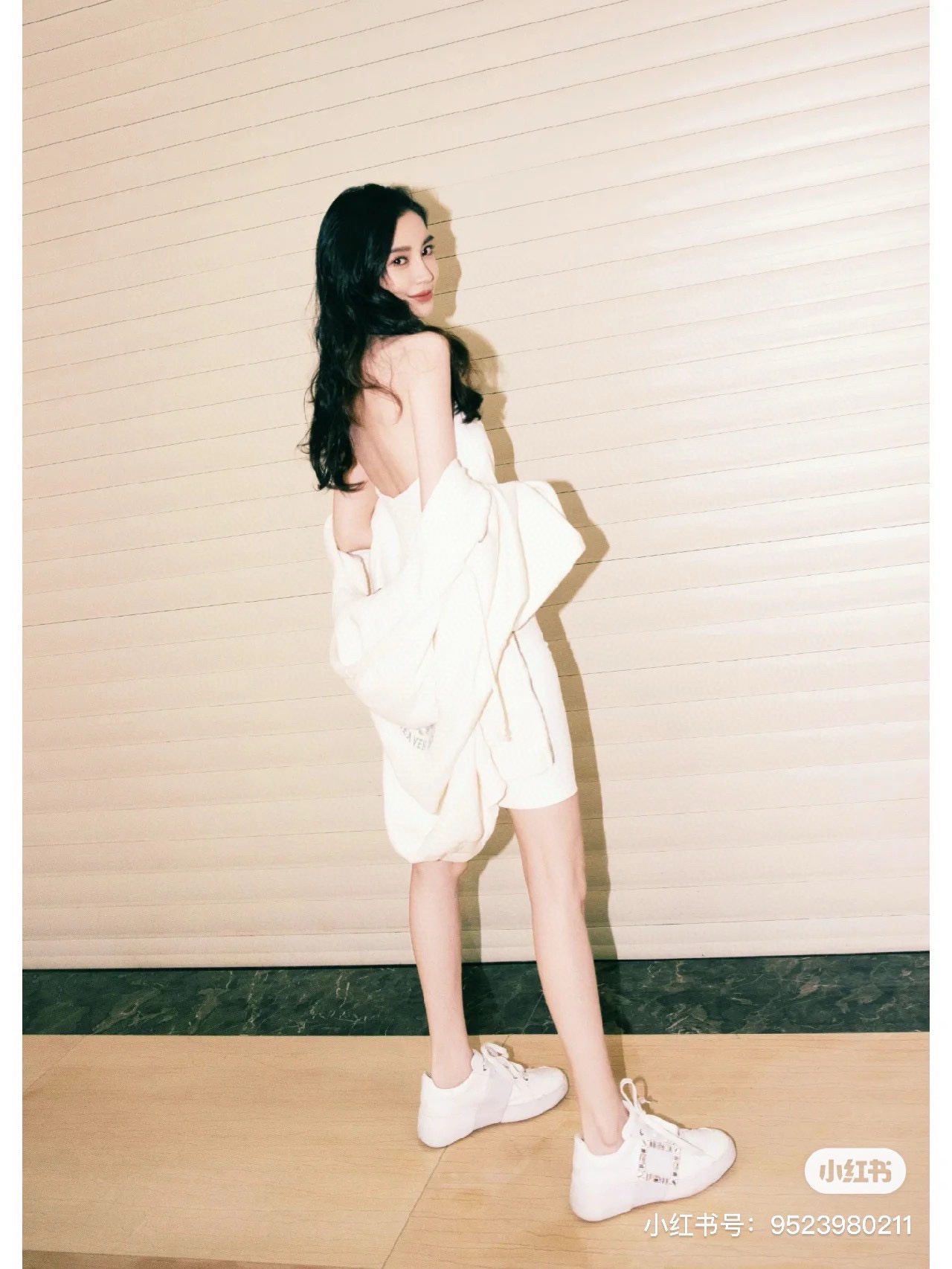 NO:406901,Baby, Lin Yun, and Liu Wen are all wearing casual shoes/sports shoes, sneakers19860909baby、林允、刘雯都在穿,休闲鞋/运动鞋,sneakers,Women's Shoes