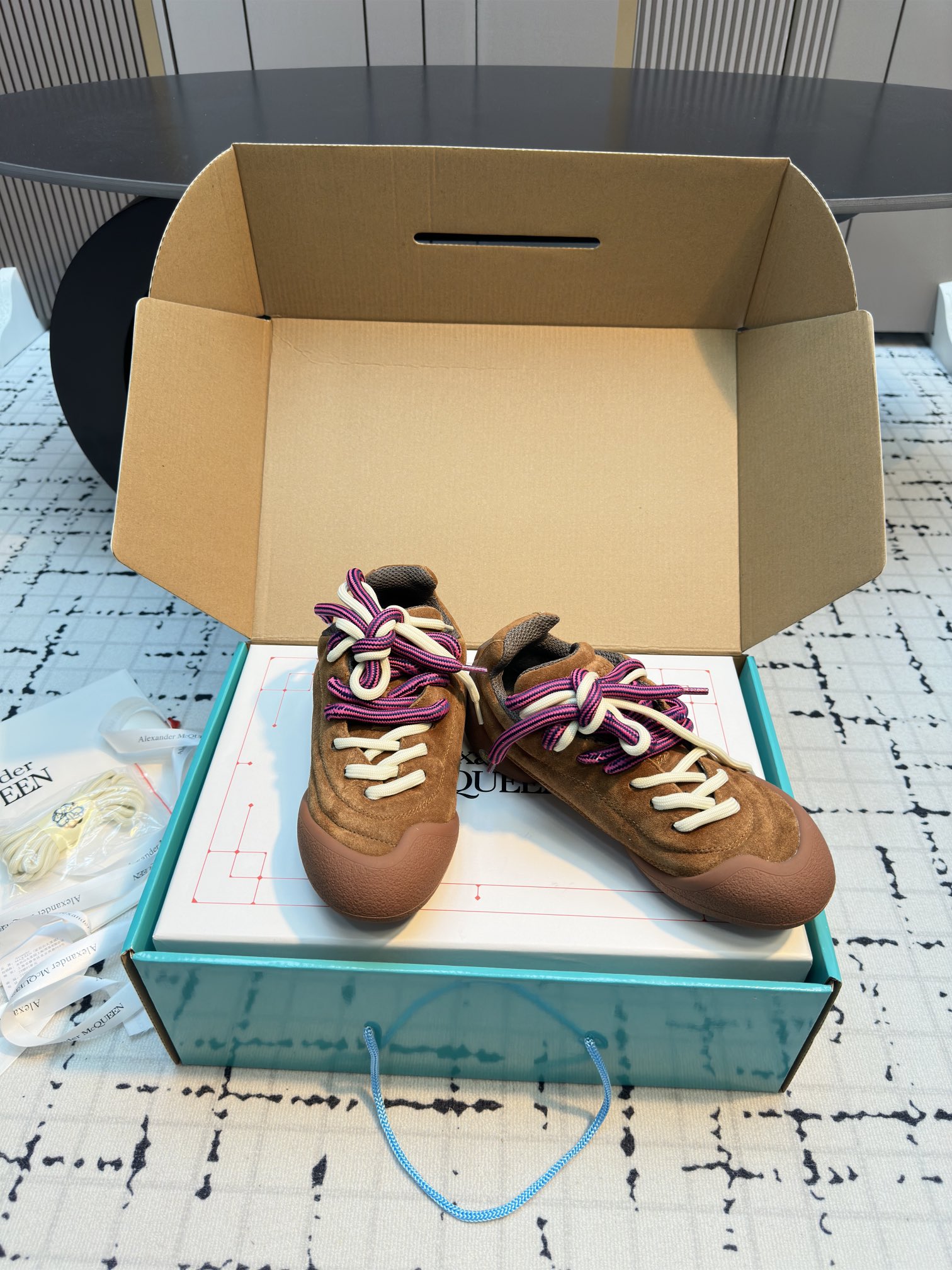 Alexander McQueen Flexion Sneakers: Off-White Leather, Lightweight Sole Shoes 6 i1729770045 5612 1