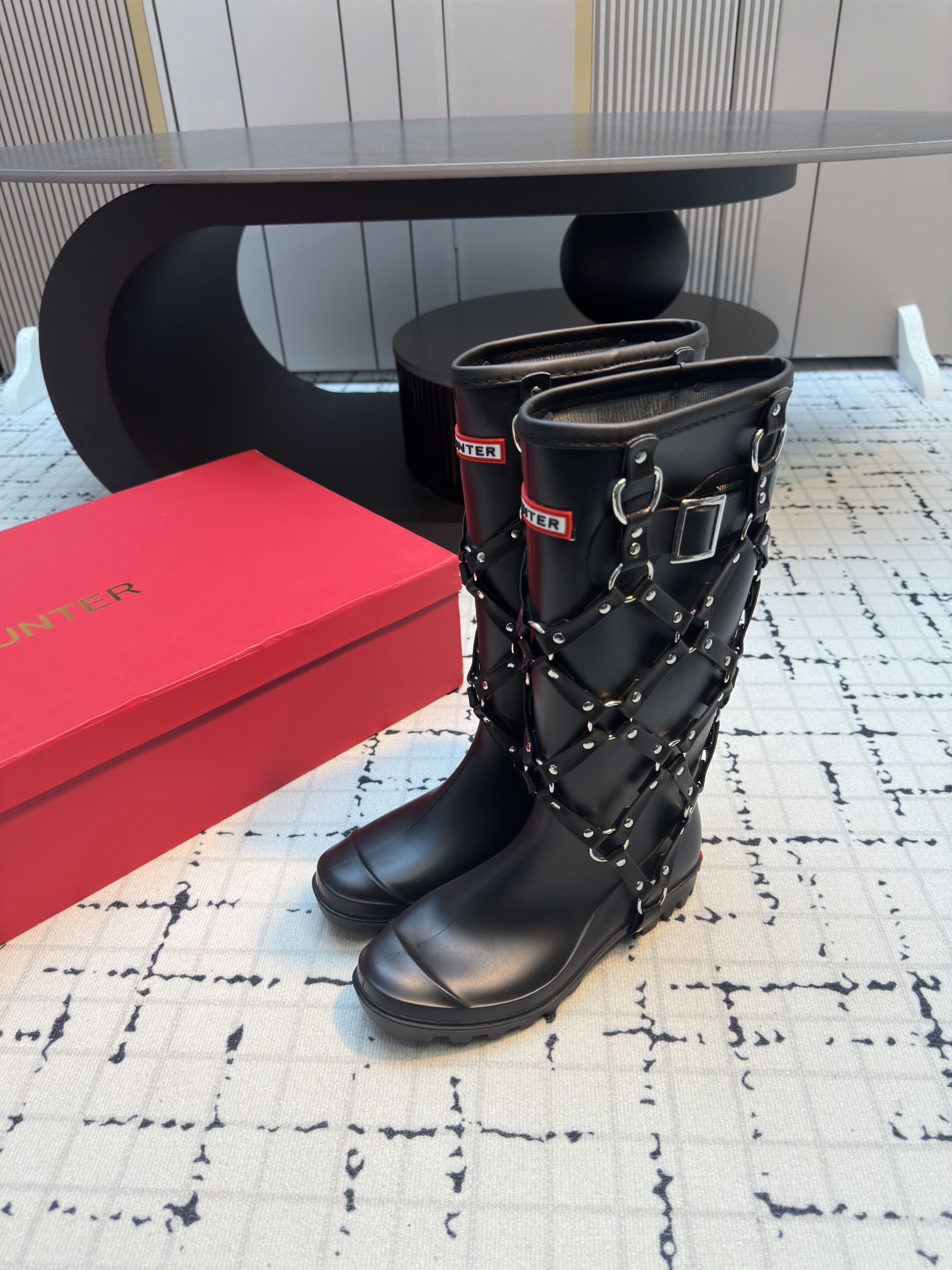 Latest Hunter 24ss Waterproof Wellington Boots for Camping Women in Classic English Style - 图片 2