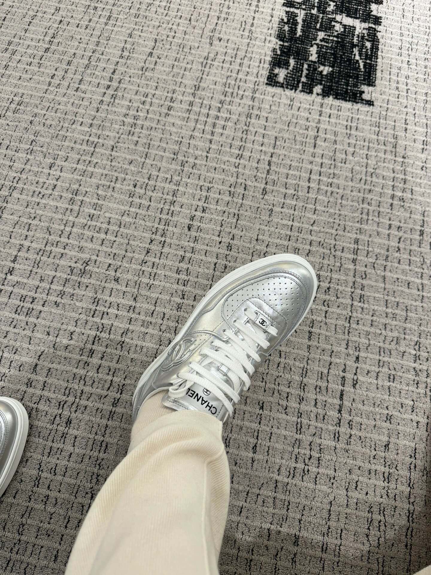 NO:165224,Chanel24c Silver Side King, comfortable and easy to wear, love, casual shoes/sports shoes, chanel, alexander wang, sneakers19860909Chanel24c银角大王 舒适好穿也很好搭喜欢,休闲鞋/运动鞋,chanel,alexander wang,sneakers,Women's Shoes