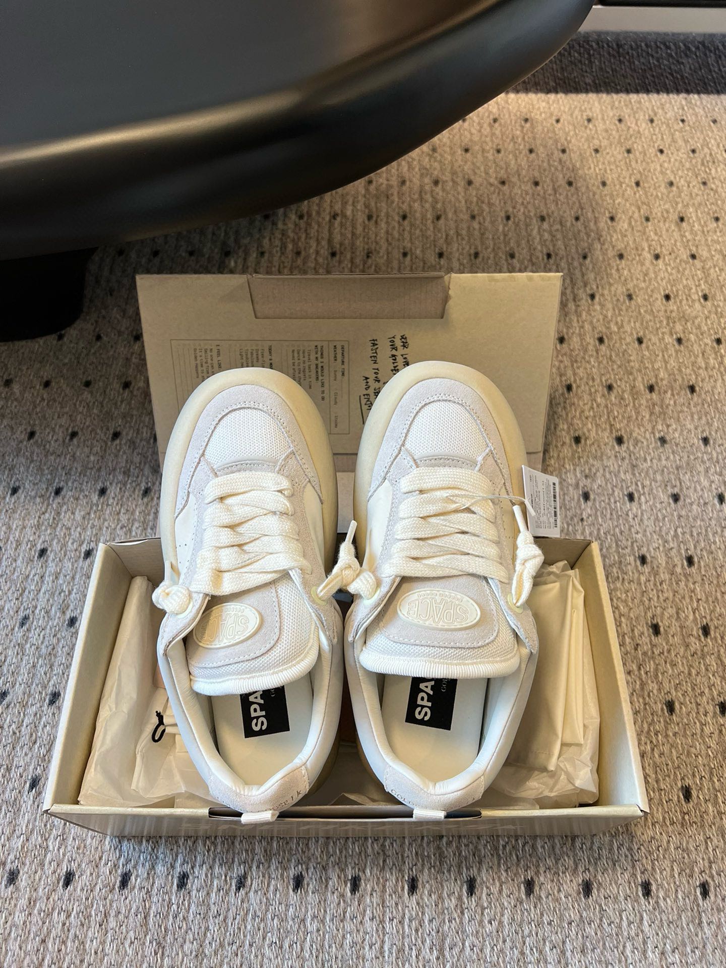 GGDB•2024 Otoño e invierno New Bread Sneakers Golden Goose Deluxe Brand Super-STAR ggdb Star Dirty Shoes son populares …