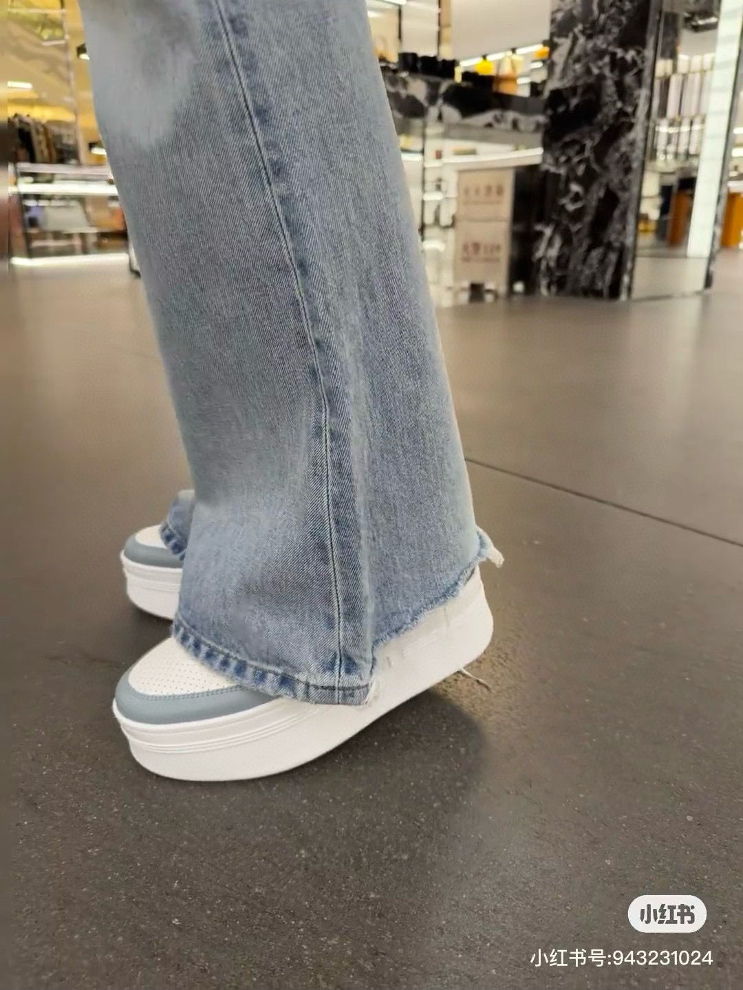 NO:165213,Foot pictures, casual shoes/sports shoes, sneakers19860909上脚图,休闲鞋/运动鞋,sneakers,Women's Shoes