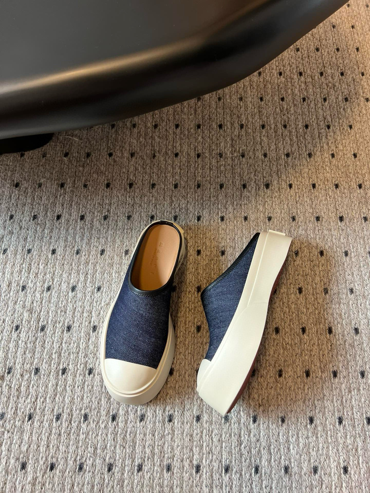 Marni Women's Denim Upper Platform Mules - Effortless Style & Comfort 7 i1740308531077 5018 0 5