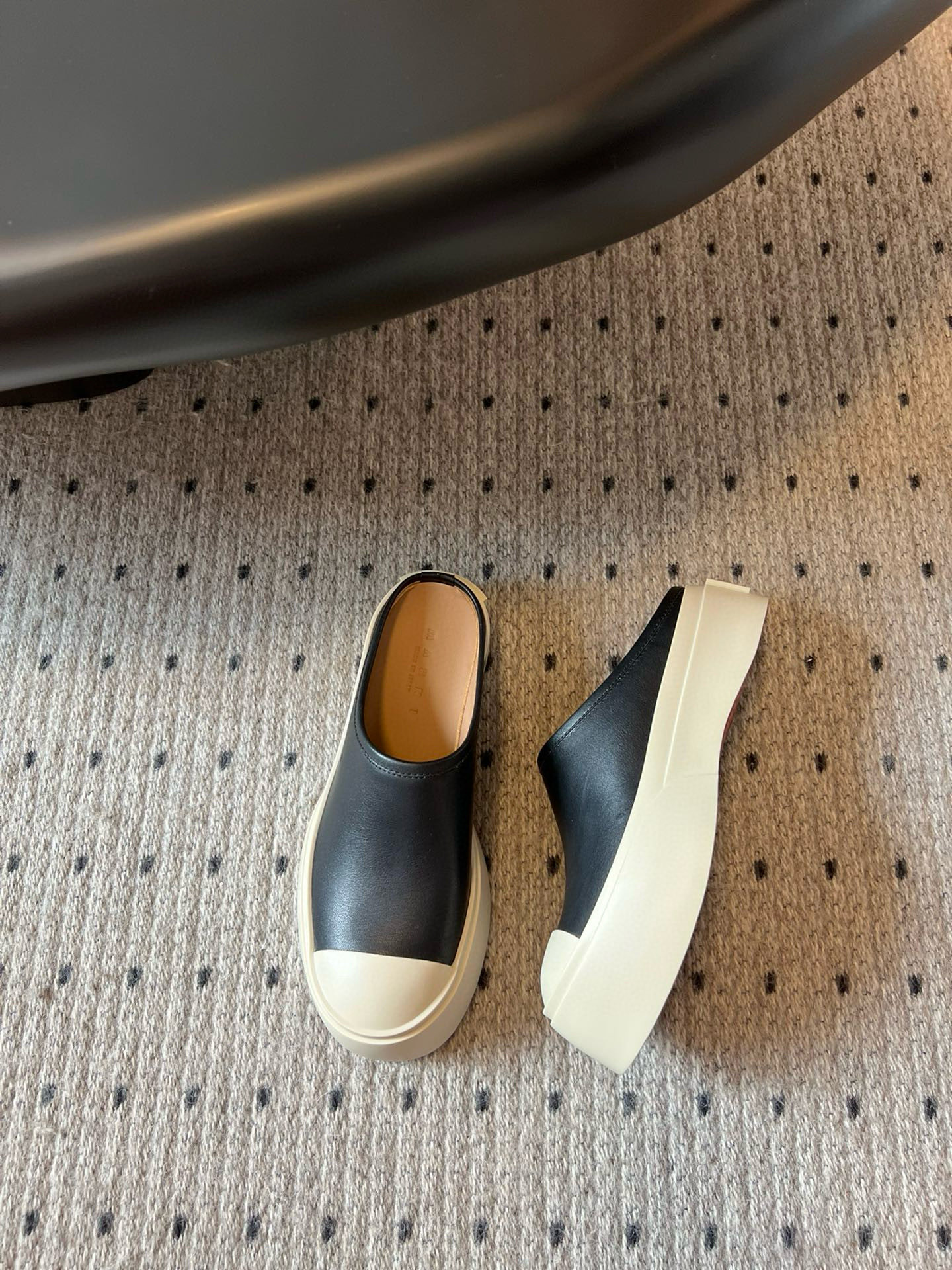 Marni Women's Black Leather Big Toe Platform Mules, Effortless Style 22 i1740308543427 7491 0 7