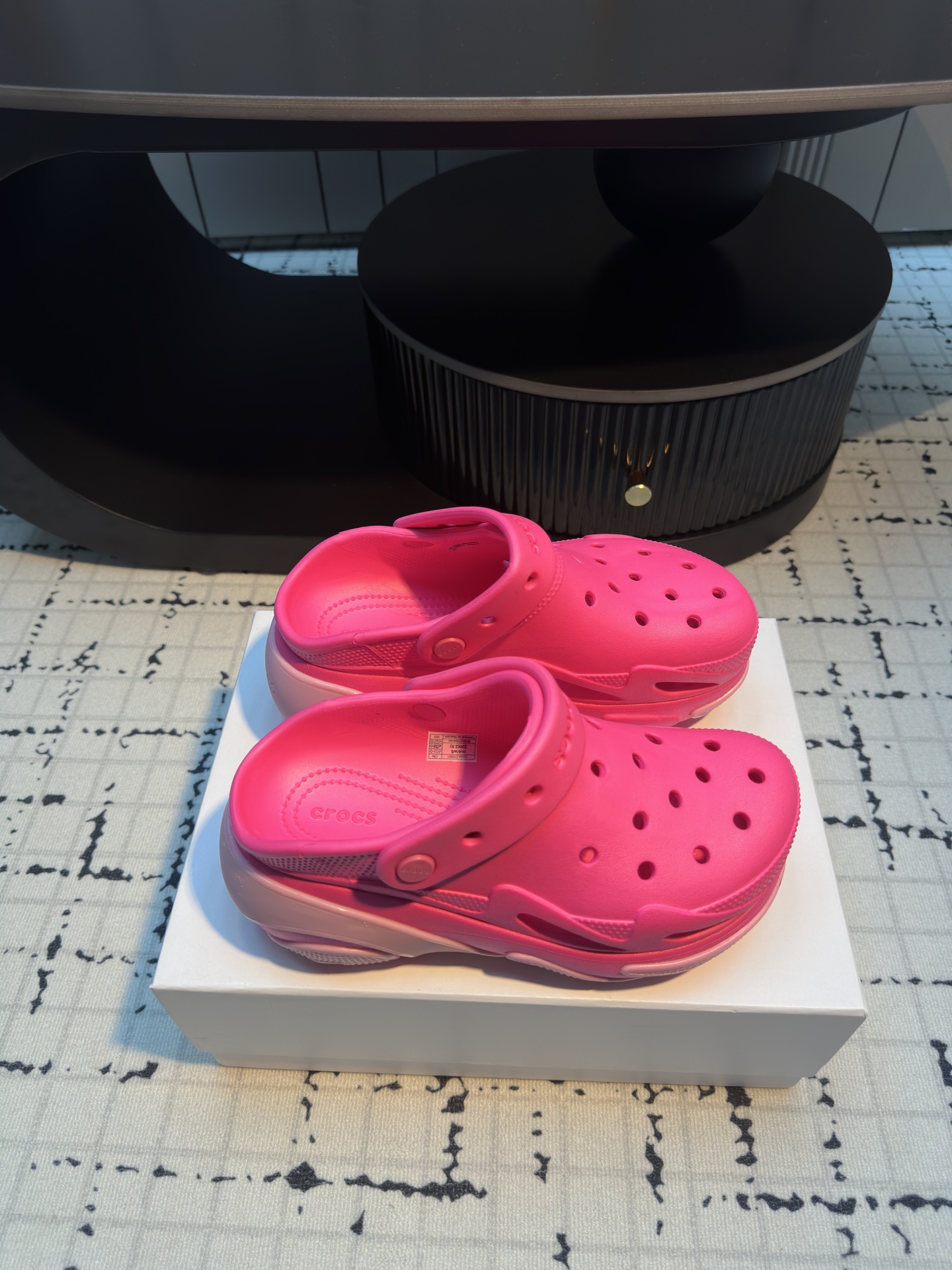 Crocs Casserz 2025: Innovative Eco-Friendly Recreational Shoes for All Seasons - 图片 3