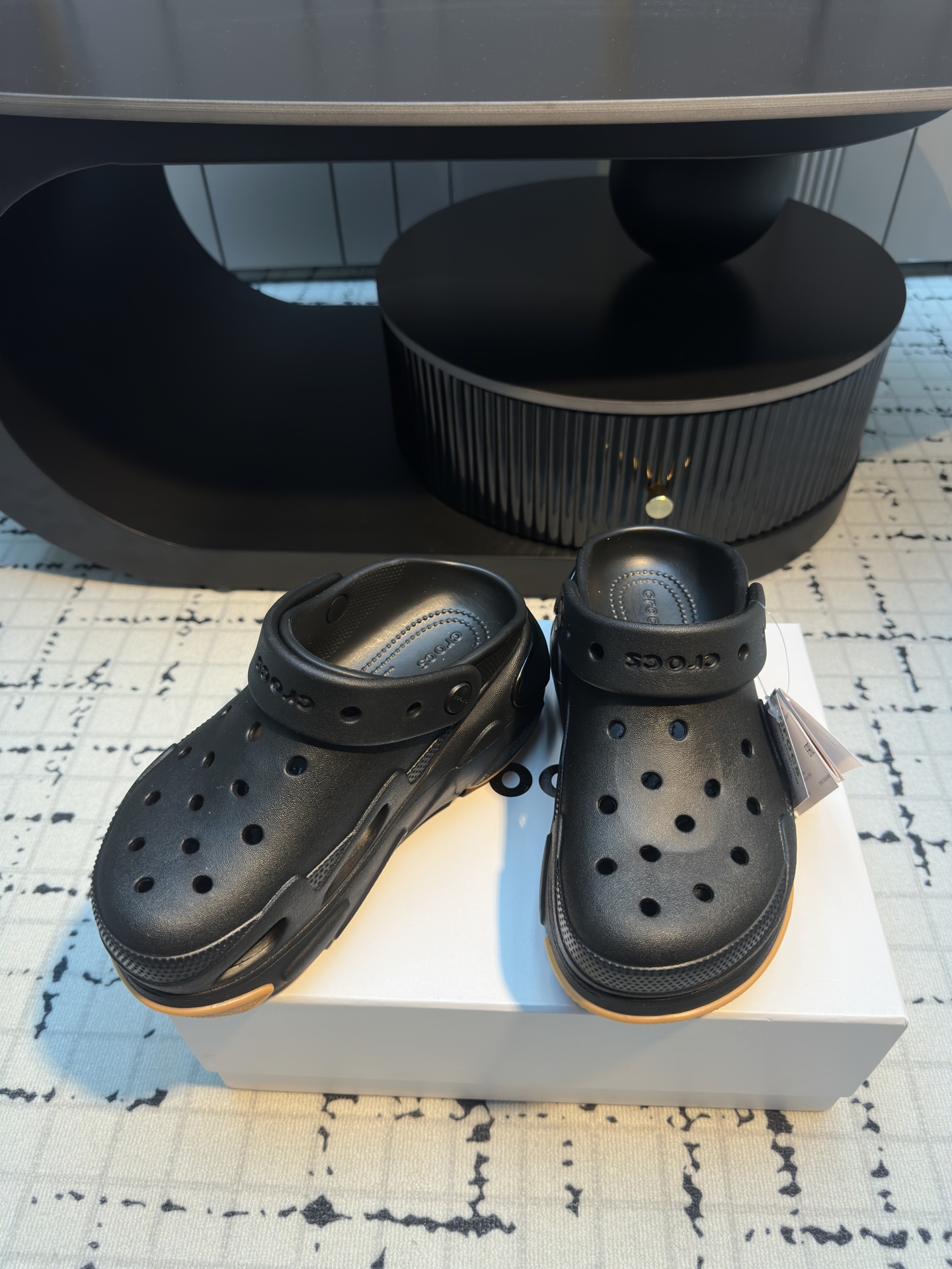 Crocs Casserz 2025: Innovative Recreational Shoes with Eco-Friendly Materials - 图片 2