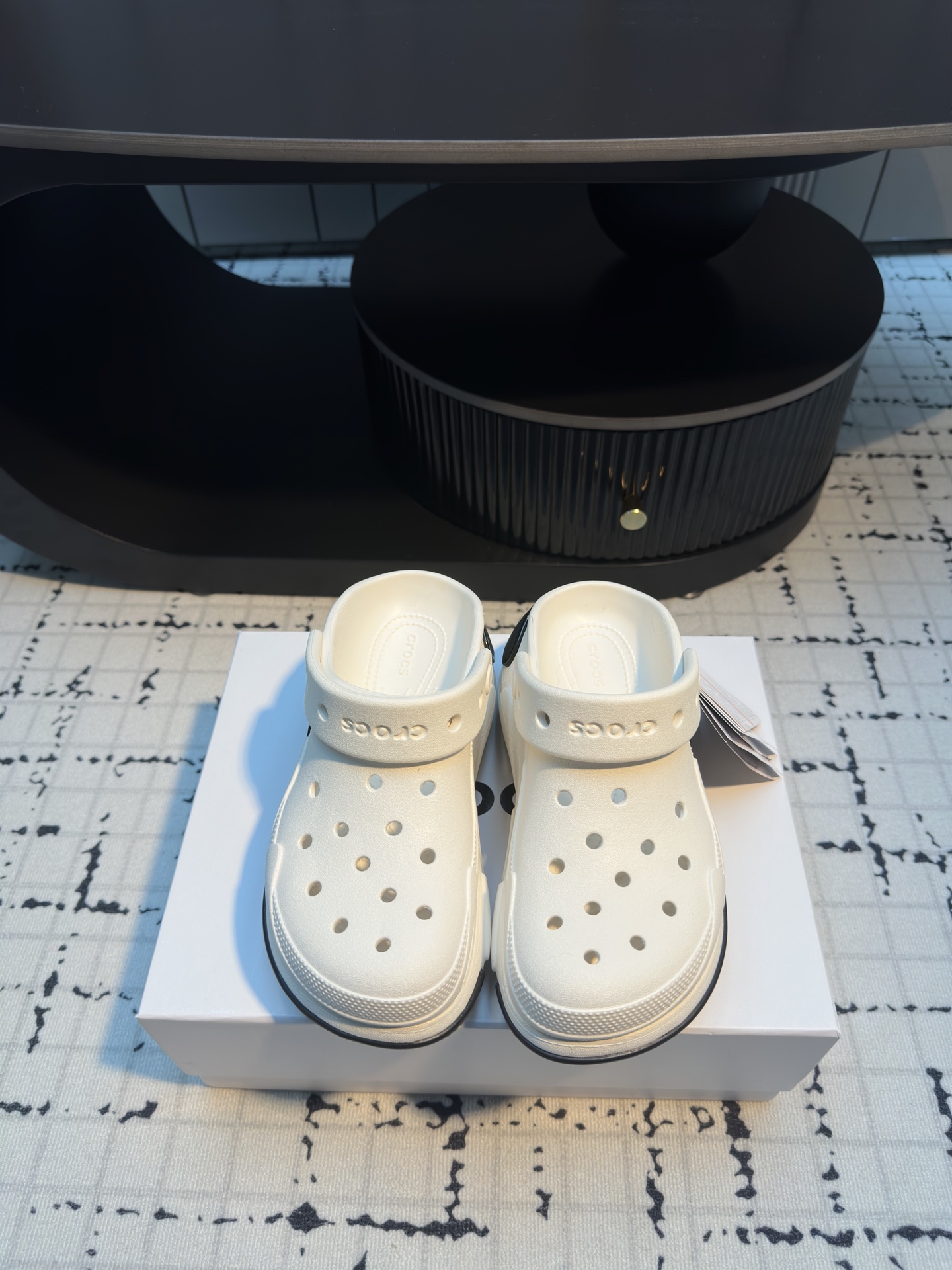 Crocs Casserz 2025: Innovative Global Brand with Environmentally Friendly Materials
