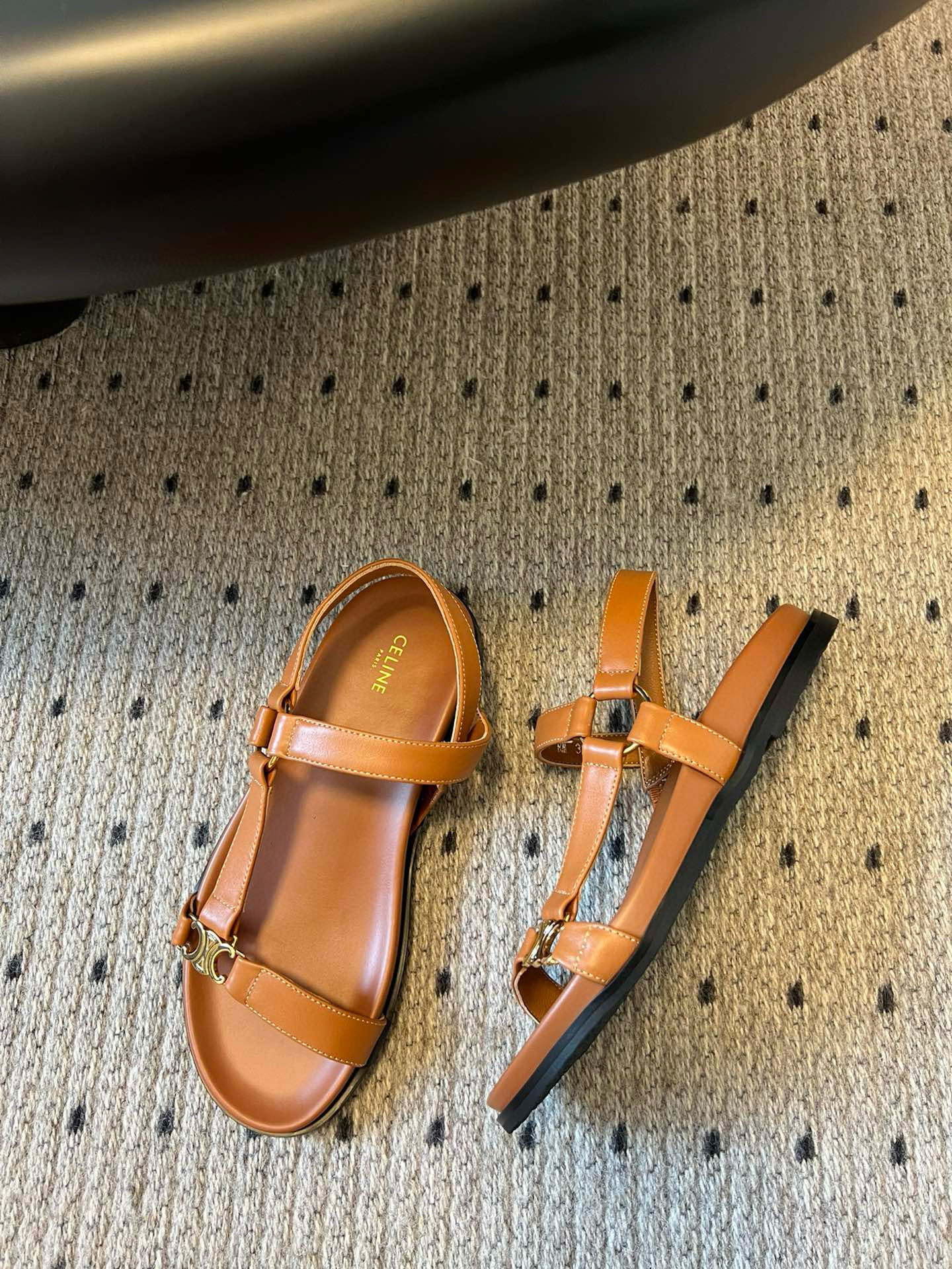 Celine Triomphe Leather Sandals: Retro Style with Modern Comfort 2 i1742645717721 3913 0 6