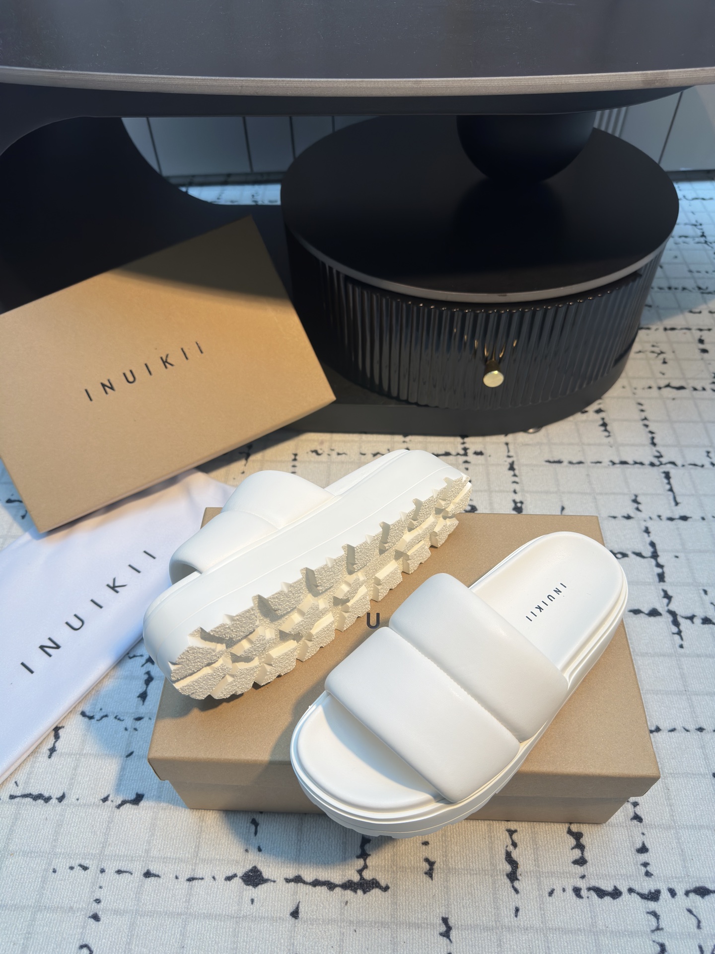 INUIKII2025 Summer Lazy Slippers: Comfortable Sheepskin Sandals with Traditional Craftsmanship - 图片 7