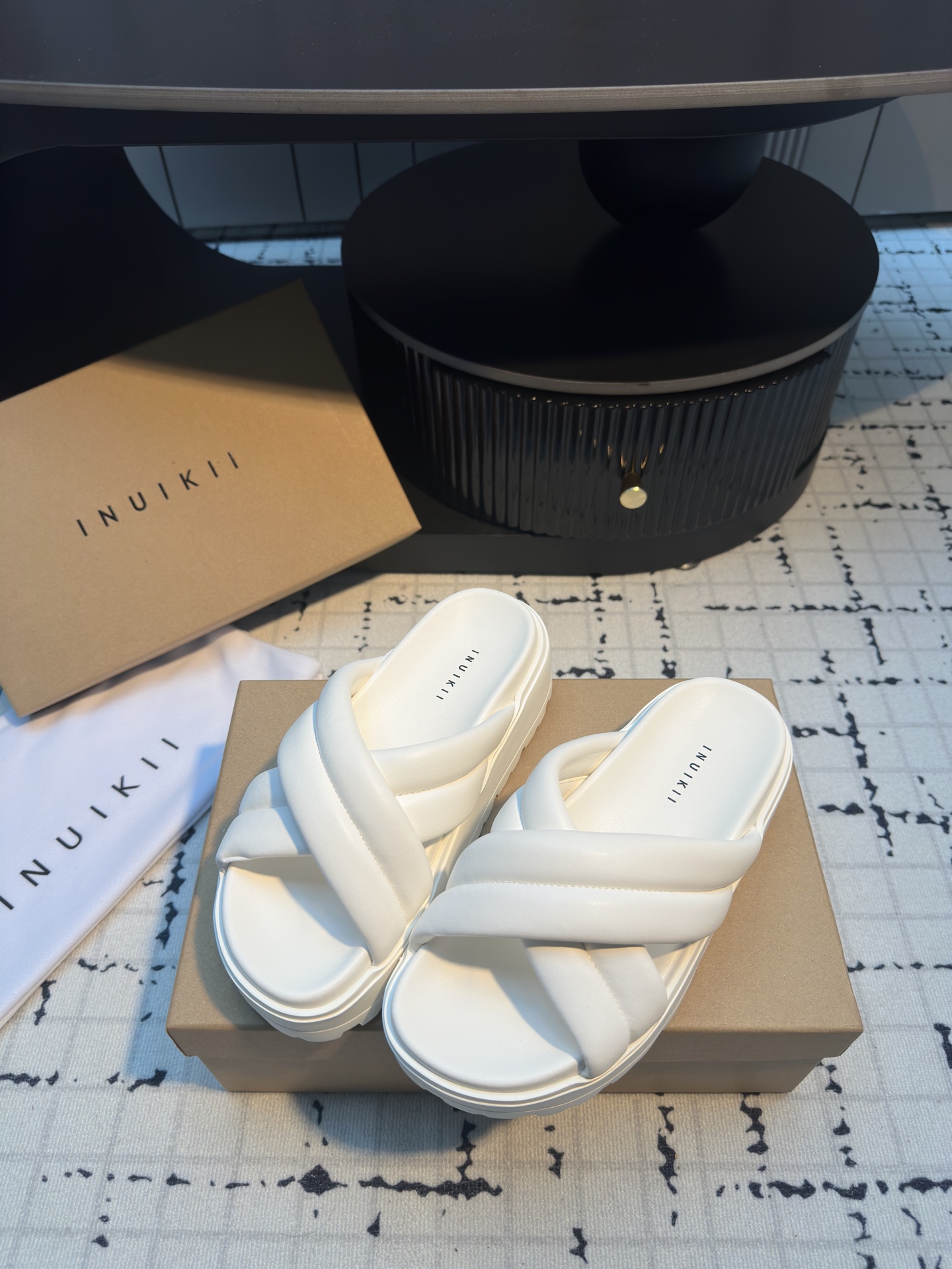 INUIKII2025 Summer Lazy Slippers: Comfort and Style in Traditional Craftsmanship - 图片 3