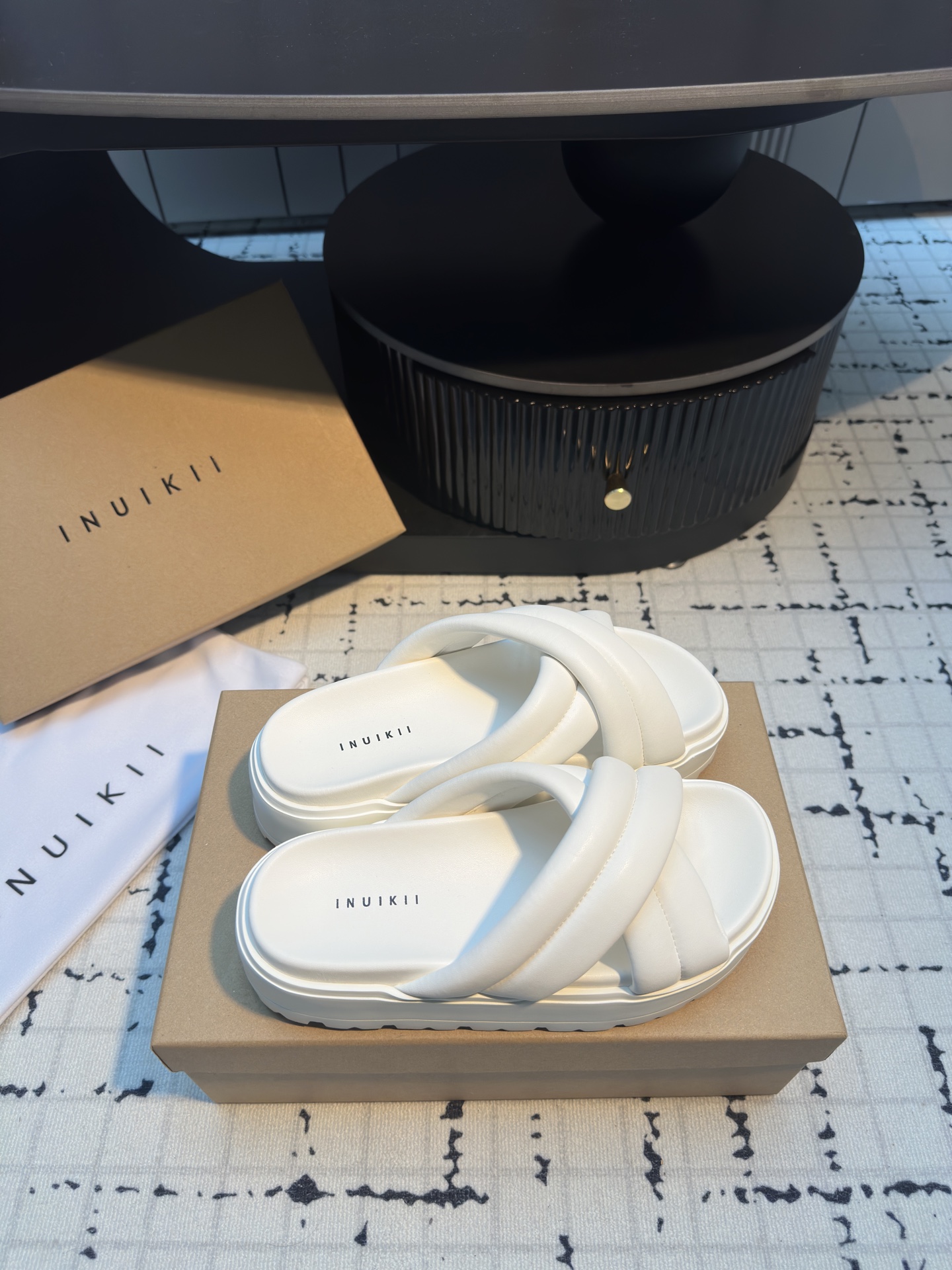 INUIKII2025 Summer Lazy Slippers: Comfort and Style in Traditional Craftsmanship - 图片 5