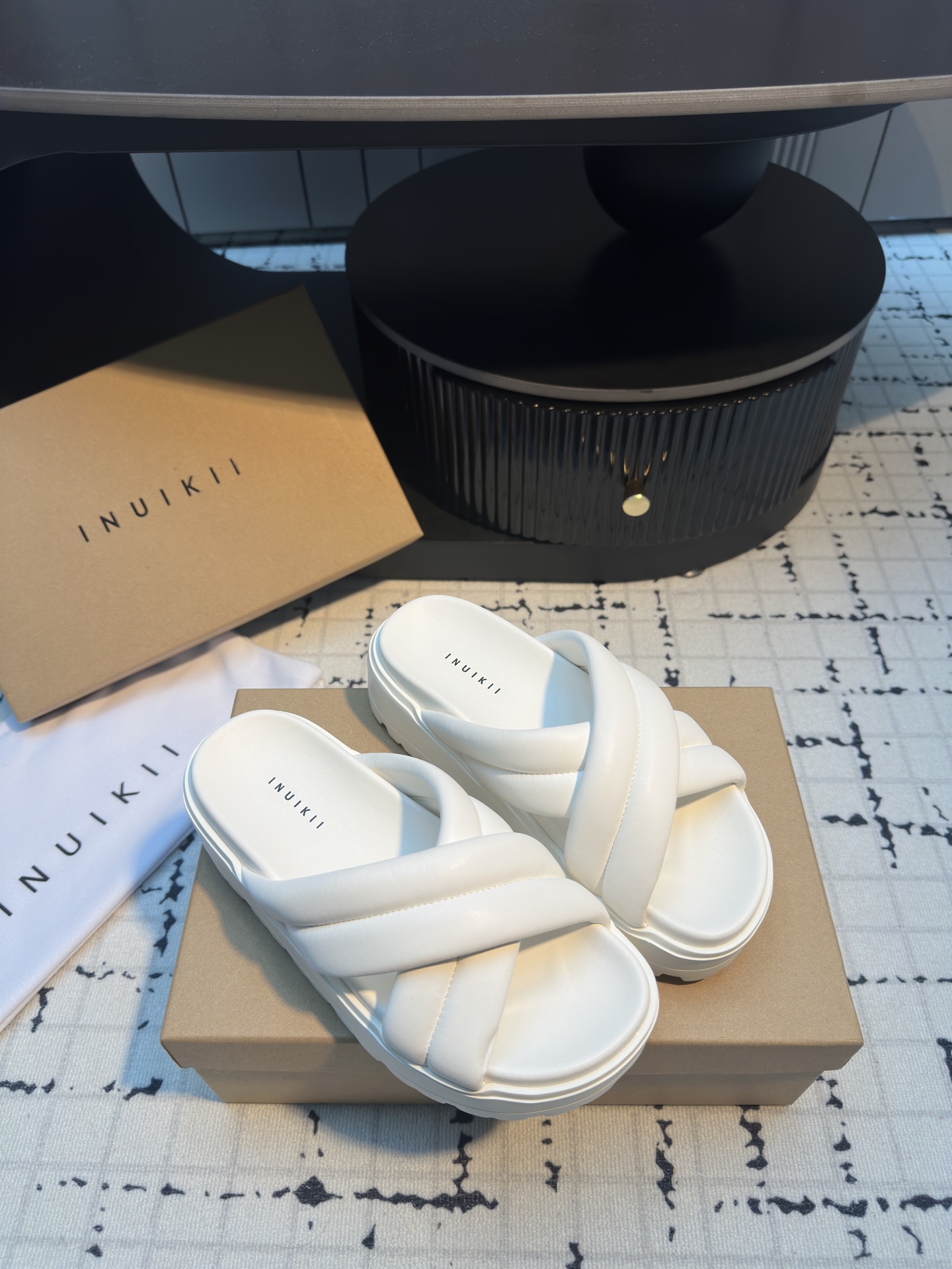 INUIKII2025 Summer Lazy Slippers: Comfort and Style in Traditional Craftsmanship - 图片 2