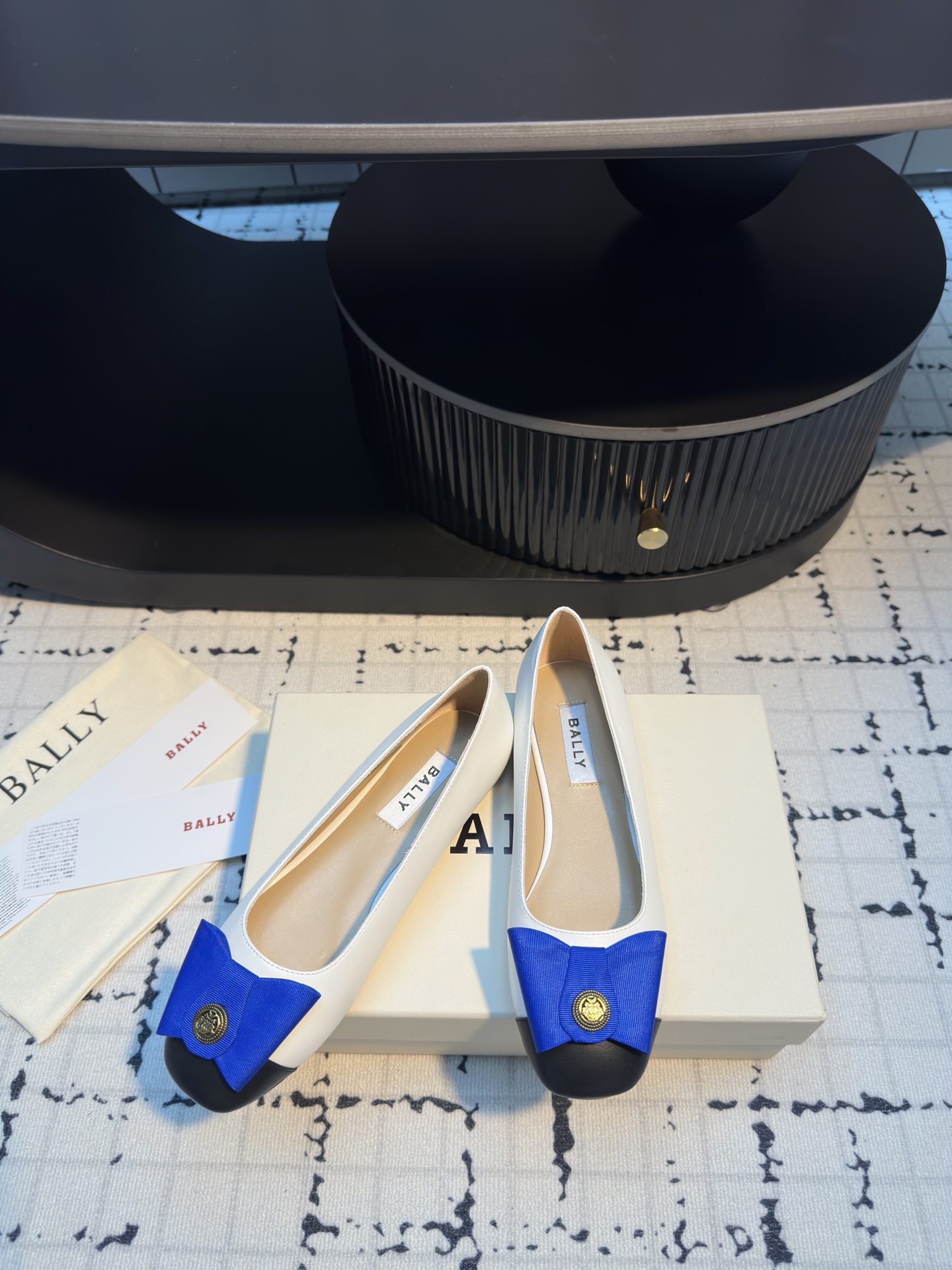 BALLA25S Ballet Flats with Bow, Leather Upper, Square Toe, and Buckle Detail 5 i1745319985055 7329 0 3