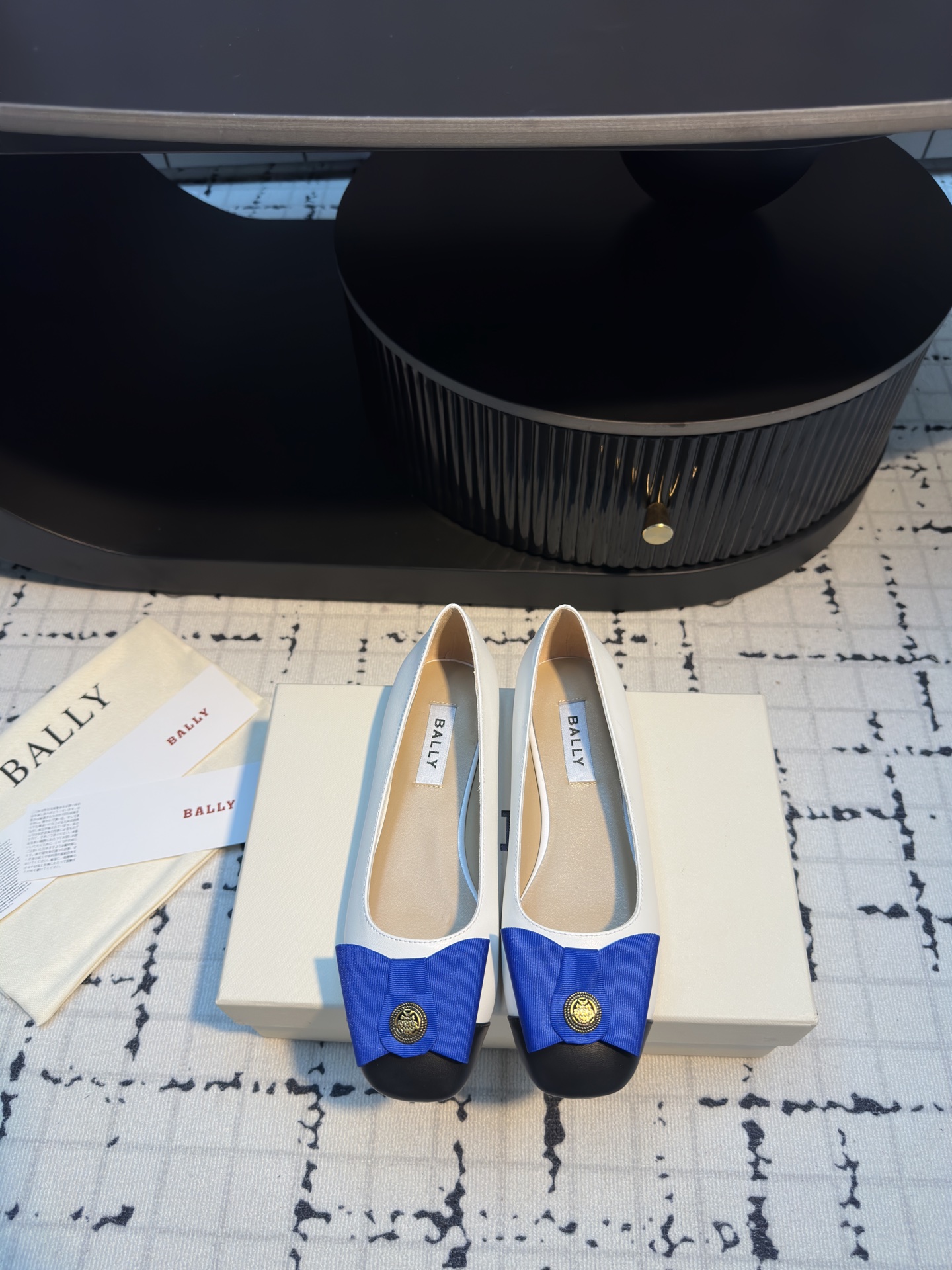 BALLA25S Ballet Flats with Bow, Leather Upper, Square Toe, and Buckle Detail 3 i1745319985176 2506 0 0
