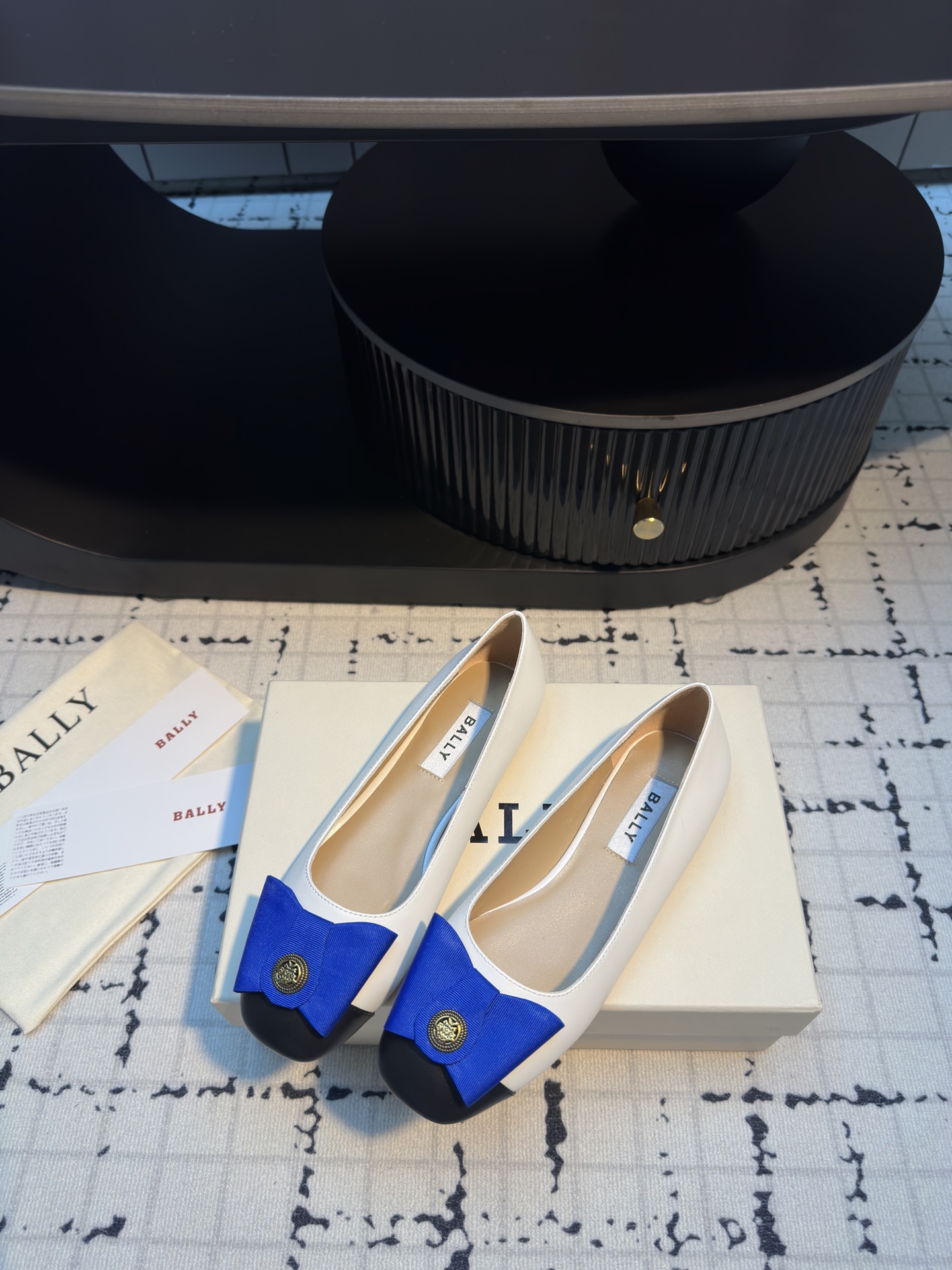 BALLA25S Ballet Flats with Bow, Leather Upper, Square Toe, and Buckle Detail 4 i1745319985232 4821 0 2