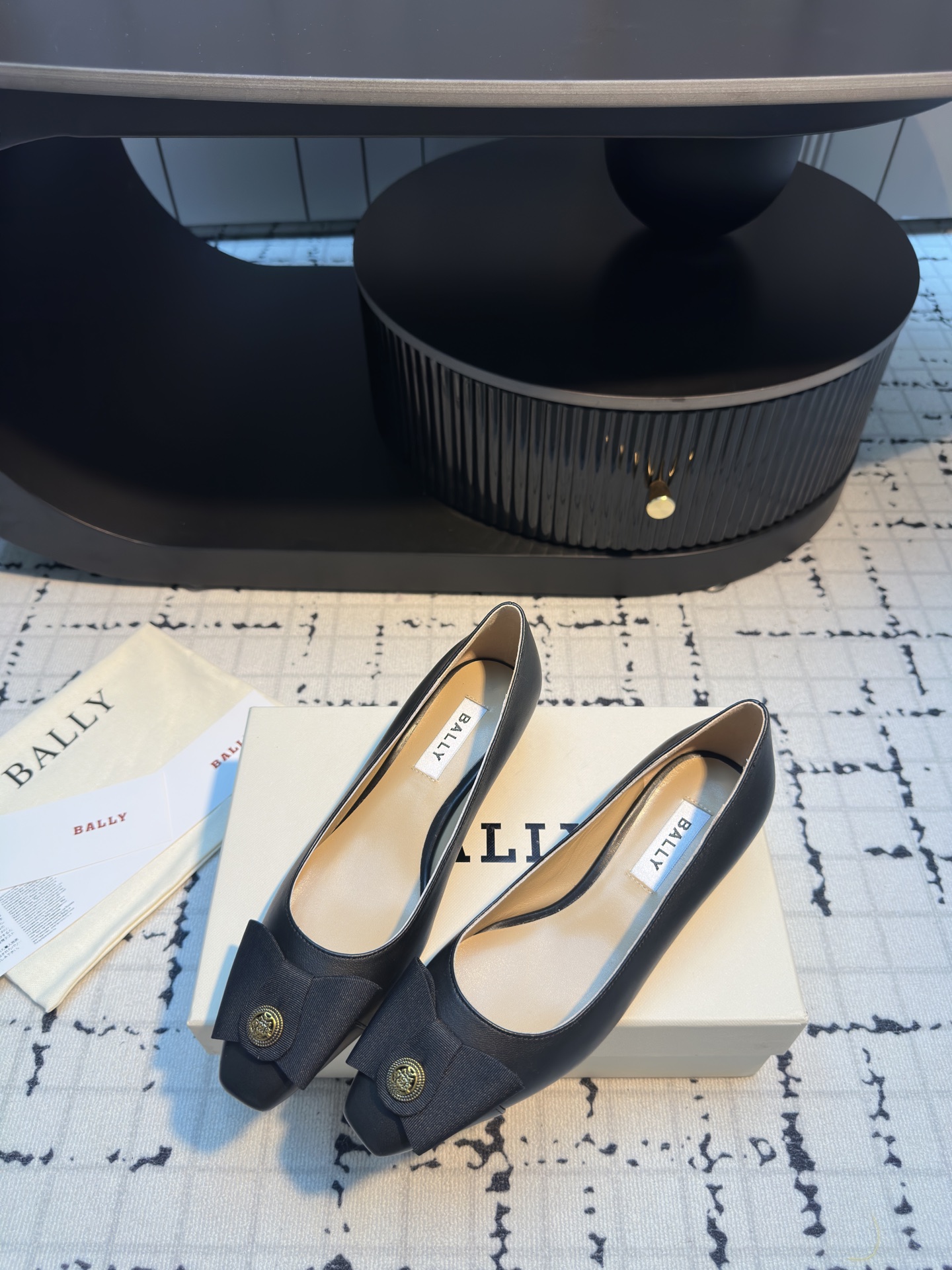 Bally BALLA25S Bow Leather Pumps, Square Toe, French Buckle, Comfortable 5 i1745322152119 7872 0 2
