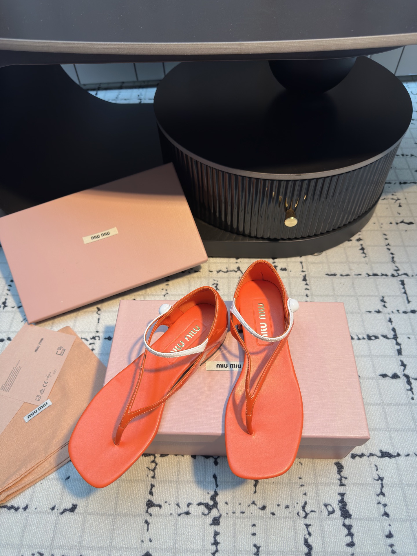 Miu Miu Mary Jane Thong Sandals - 2025 Spring/Summer Collection 5 i1745401605544 9159 0 3