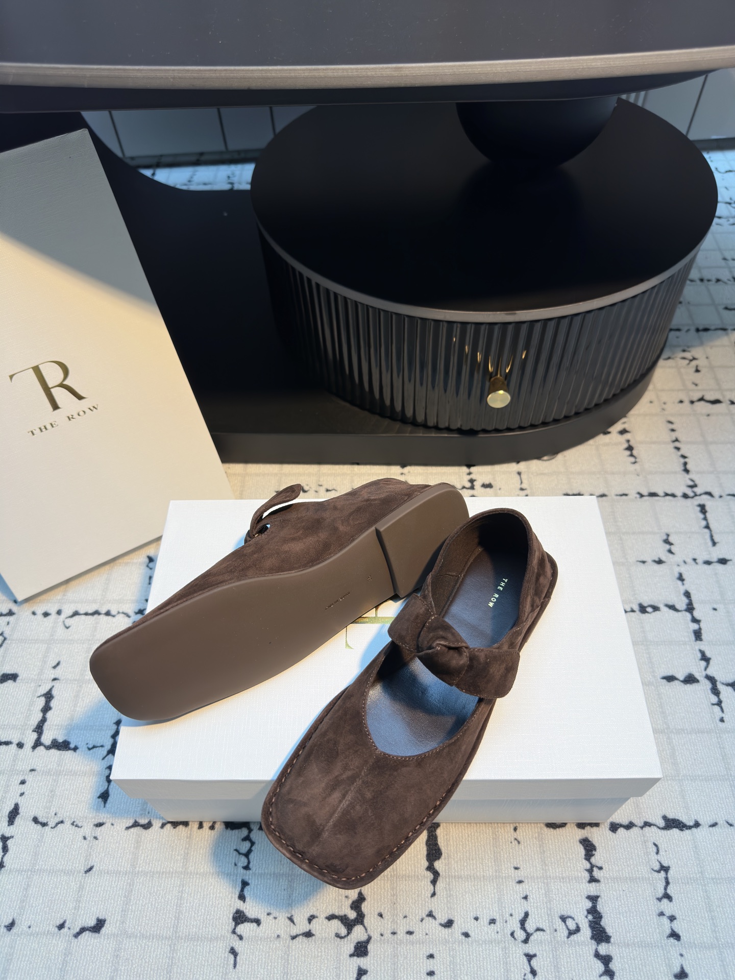 The Row Square-Toe Bow Mary Jane Flats - Comfortable & Stylish 8 i1746610497899 5176 0 6