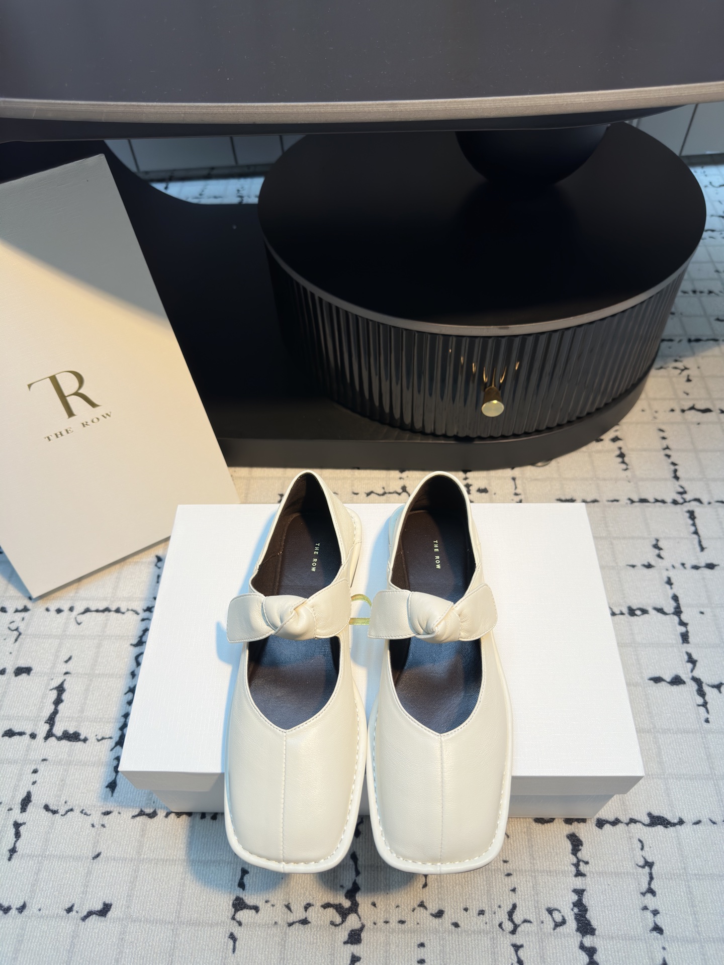 The Row Square Toe Bow Flat Mary Janes Genuine Leather Ballet Shoes 3 i1746610512506 9364 0 0