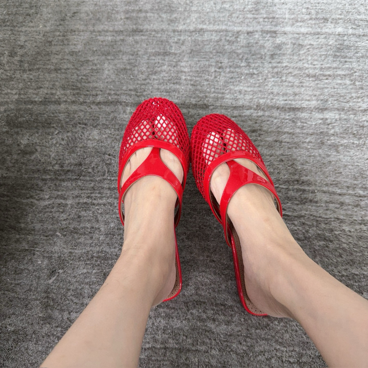 NO:460904,The red series is really big in temperament, half drag19860909红色系真的气质上大分啦,半拖,Women's Shoes