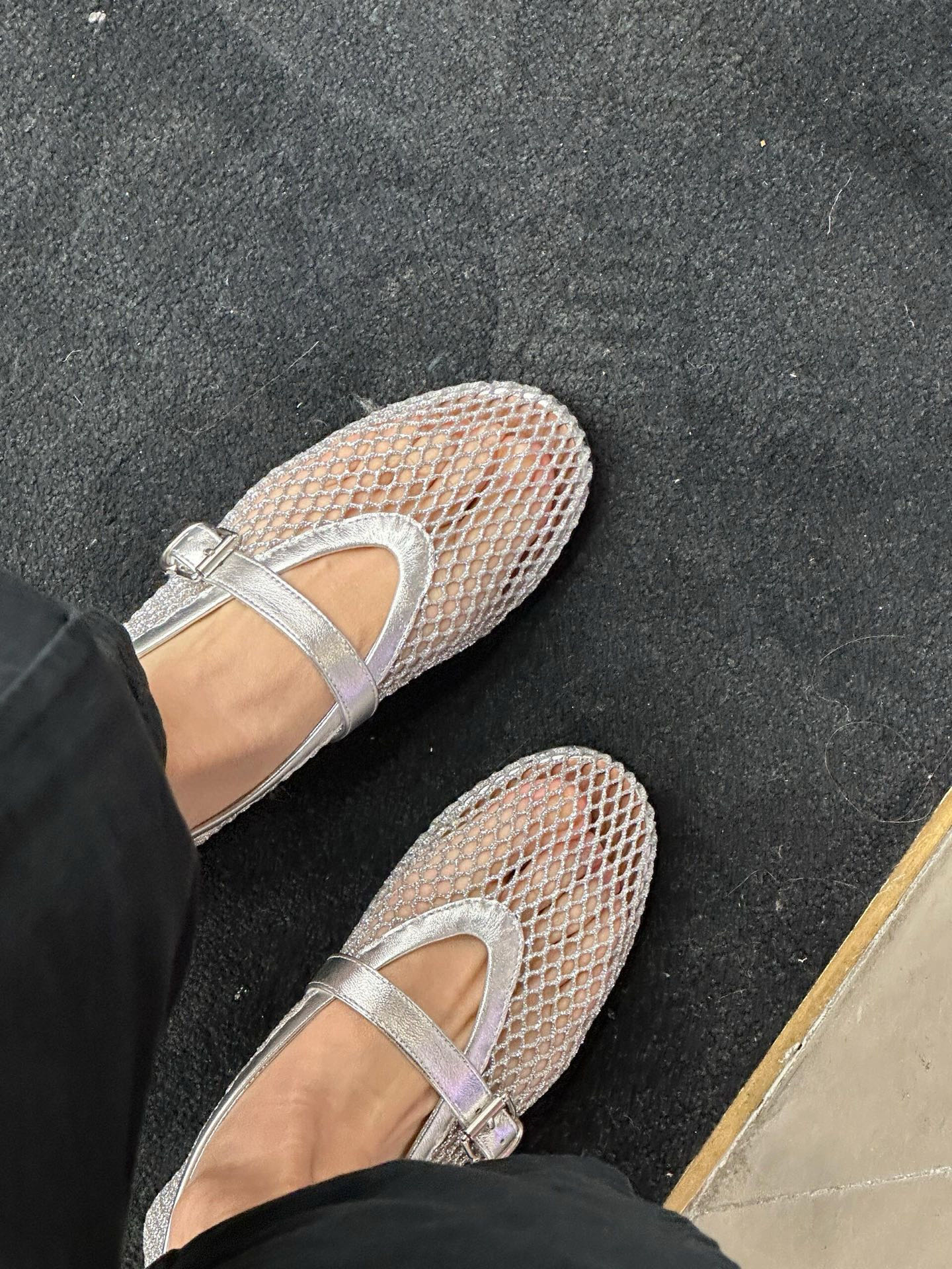 NO:407585,It is flashing and beautiful, relaxed and comfortable and high-end!  ,Ballet shoes19860909又闪又美 轻松舒适的高级感！,芭蕾舞鞋,Women's Shoes