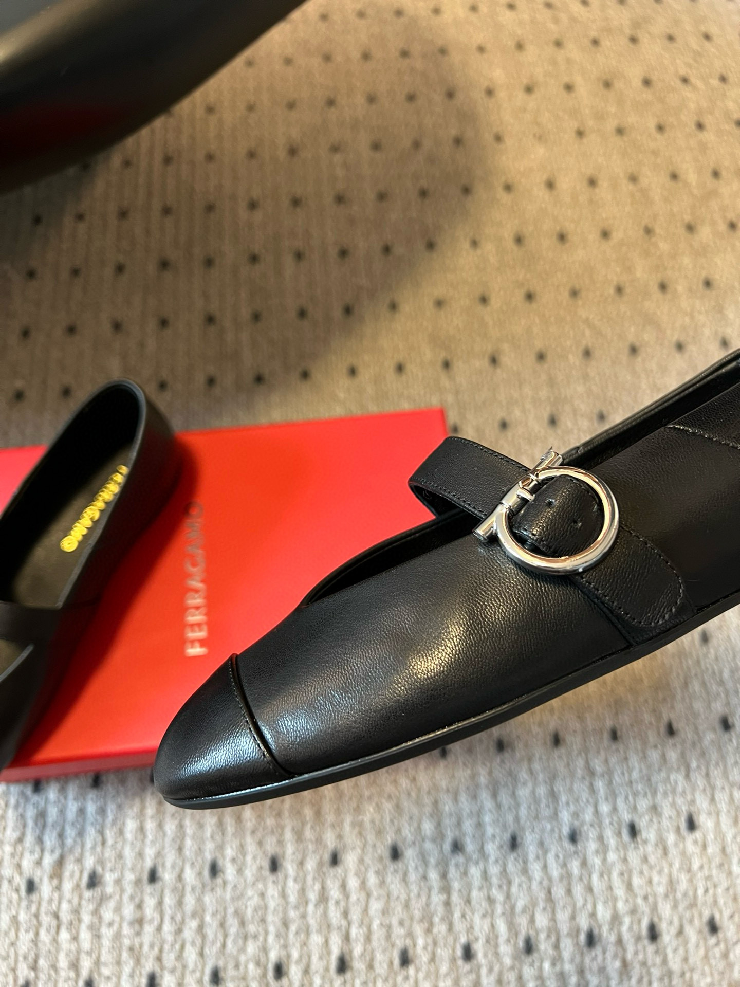 Review: Gancini Ballet Shoes offer modern style and comfort with high-quality design. - 图片 6