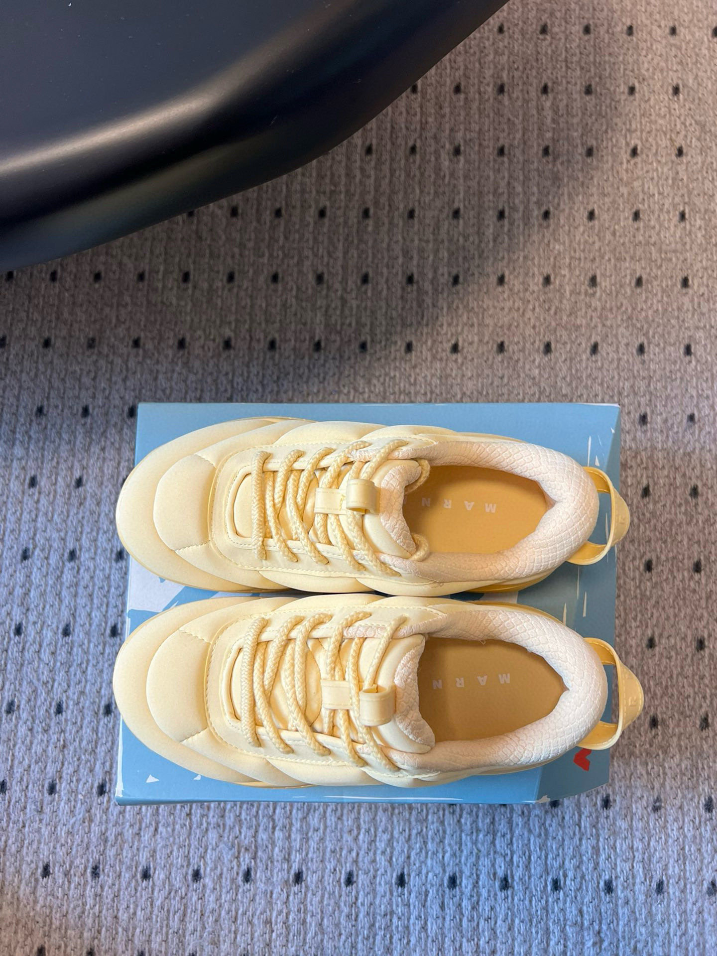 Marni x Hoka BondiB3 Sneakers: Fashionable Comfort for Sport Enthusiasts - 图片 3