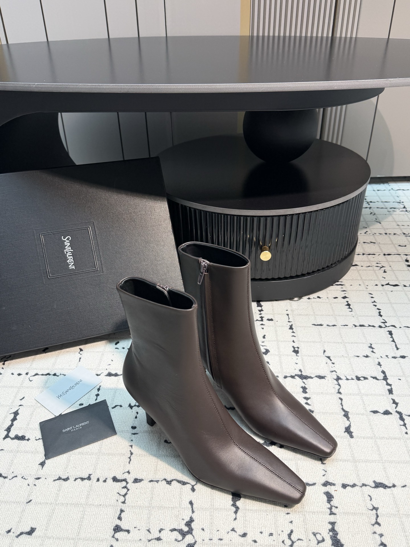 Saint Laurent Gray Pointed Ankle Boots