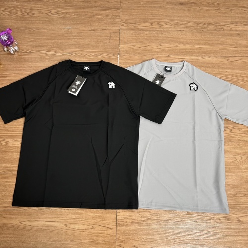 Descente Quick-Dry High-Elastic Ice-Feel Short-Sleeve T-Shirt - Stylish and Comfy 1 Descente Quick-Dry High-Elastic Ice-Feel Short-Sleeve T-Shirt - Stylish and Comfy