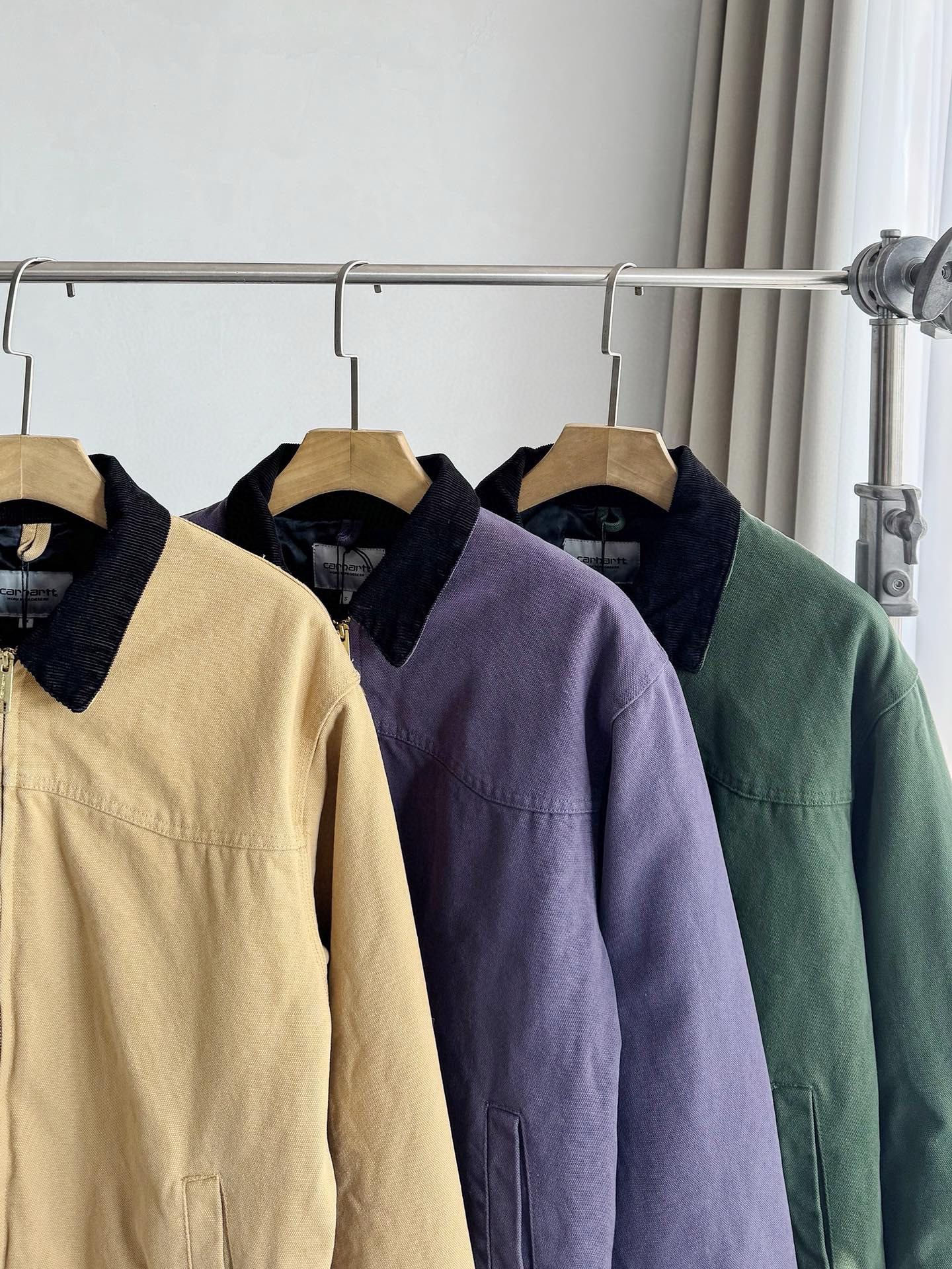 Carhartt WIP OG Santa Fe Jacket: Durable, High-Quality Winter Jacket Collection - 图片 2