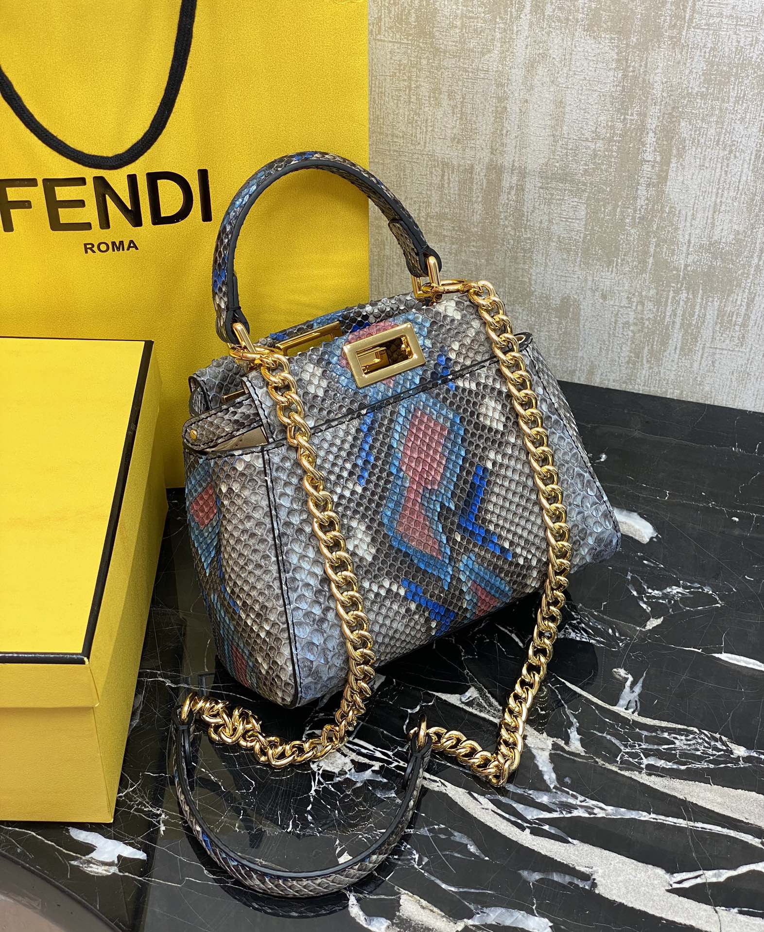 Fendi Single picture: snake skin