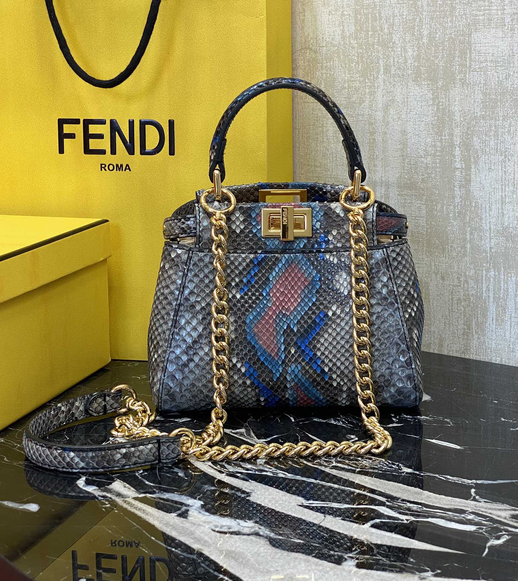 Fendi Single picture: snake skin
