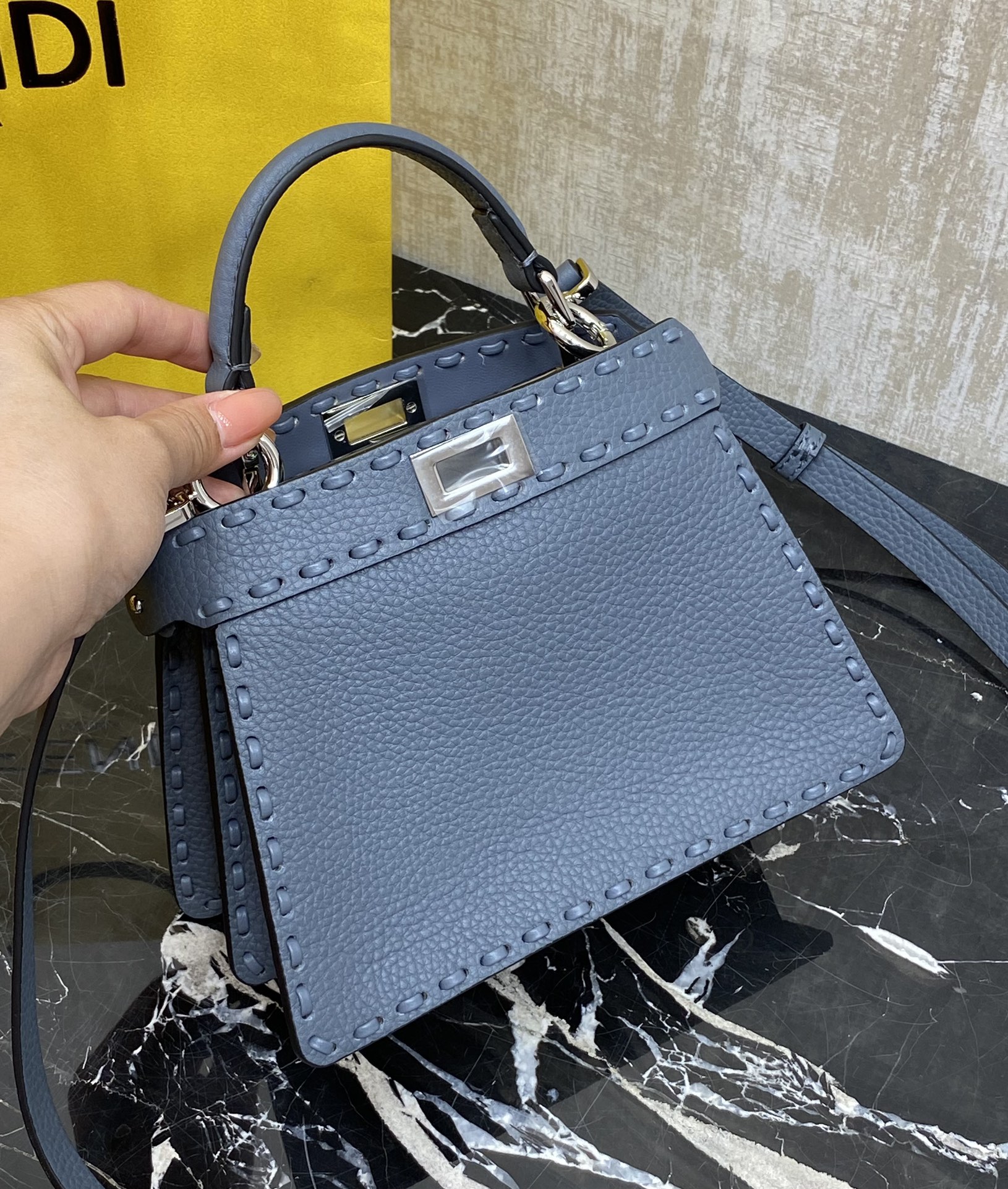 Fendi handmade bag latest hand-stitched peekaboo petite