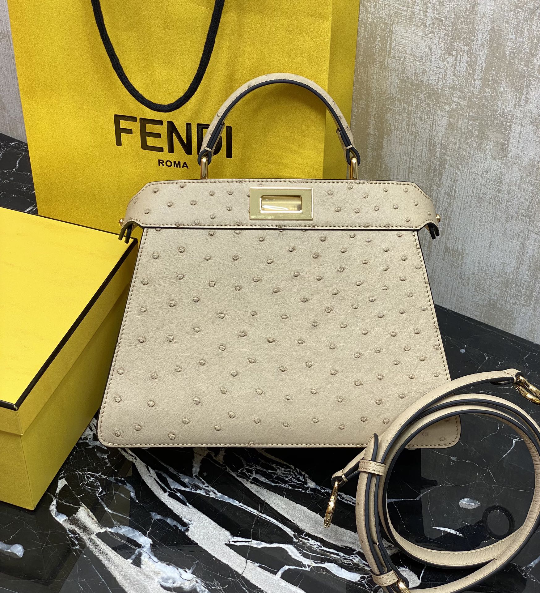 Fendi Single picture: