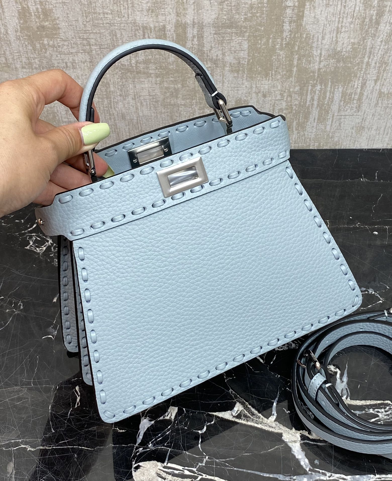 Fendi handmade bag latest hand-stitched peekaboo petite