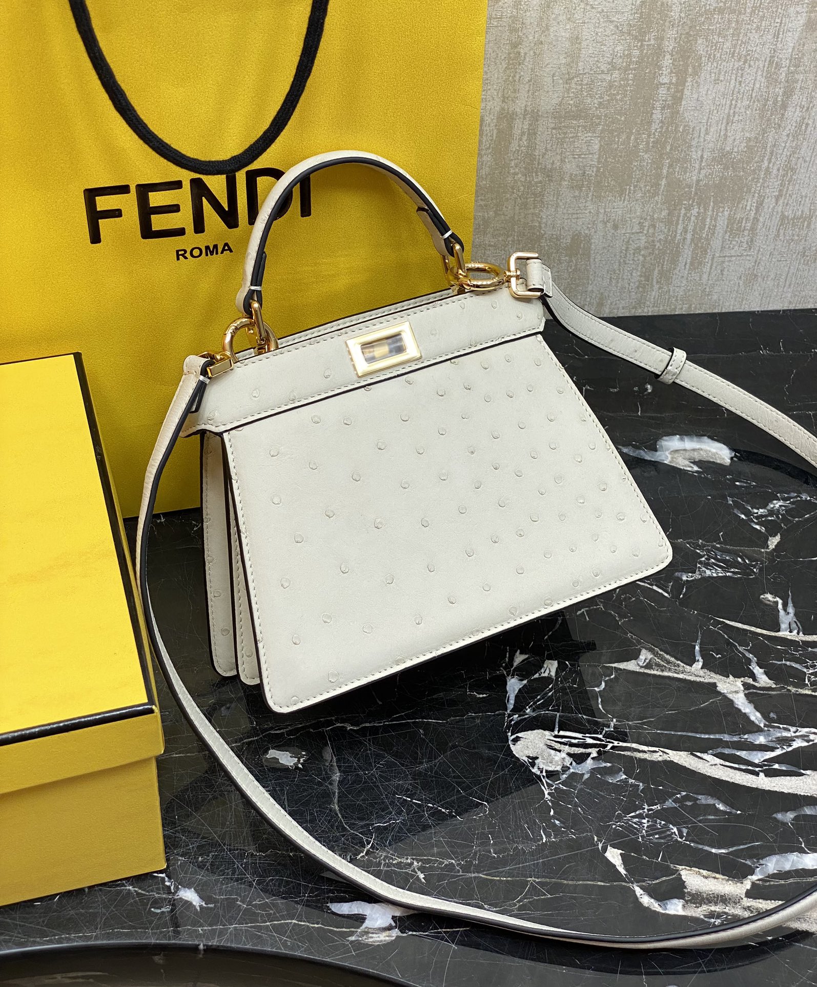 Fendi Single picture: have stock