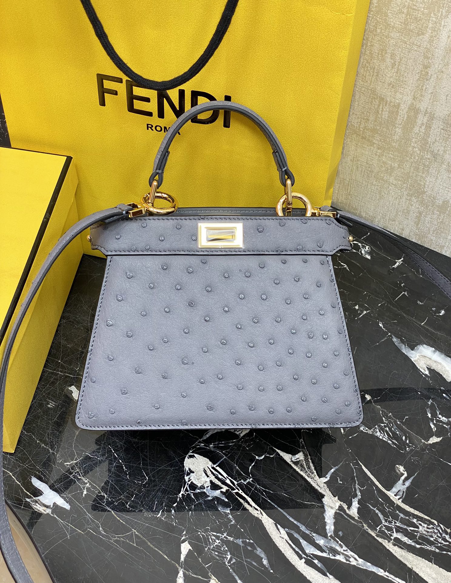 Fendi Single picture: have stock