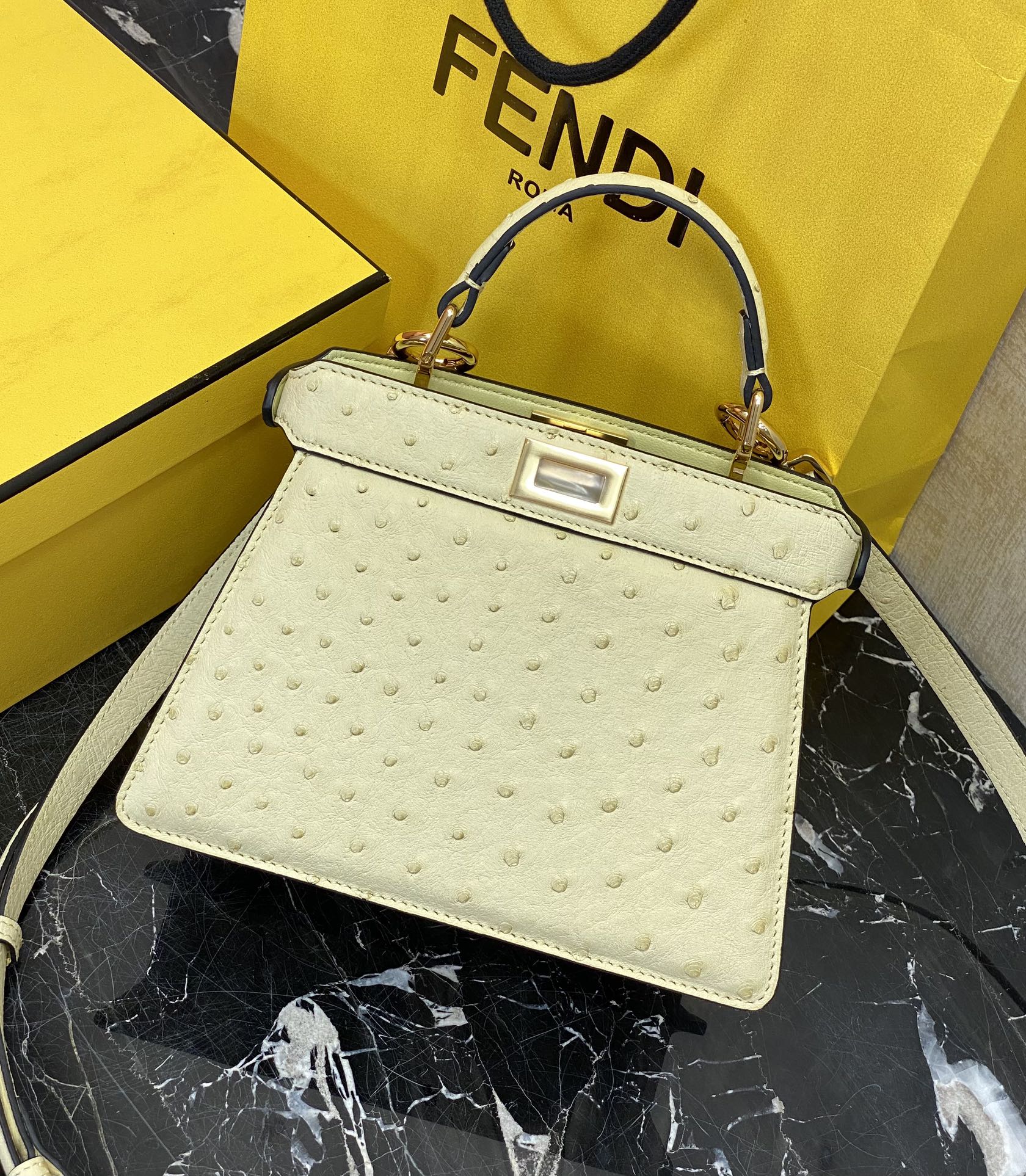 Fendi Single picture: have stock
