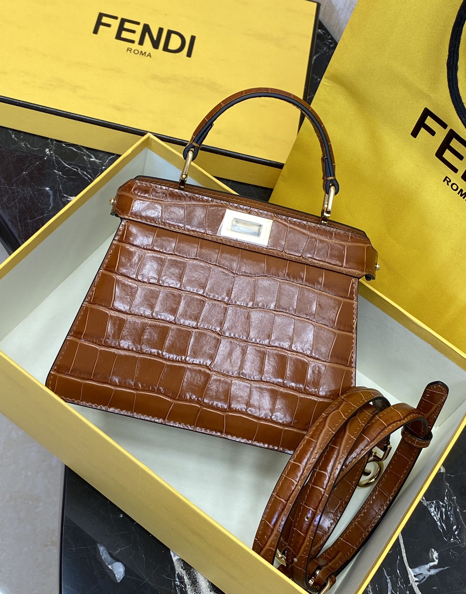 Fendi Single picture: the beautiful peekaboo petite