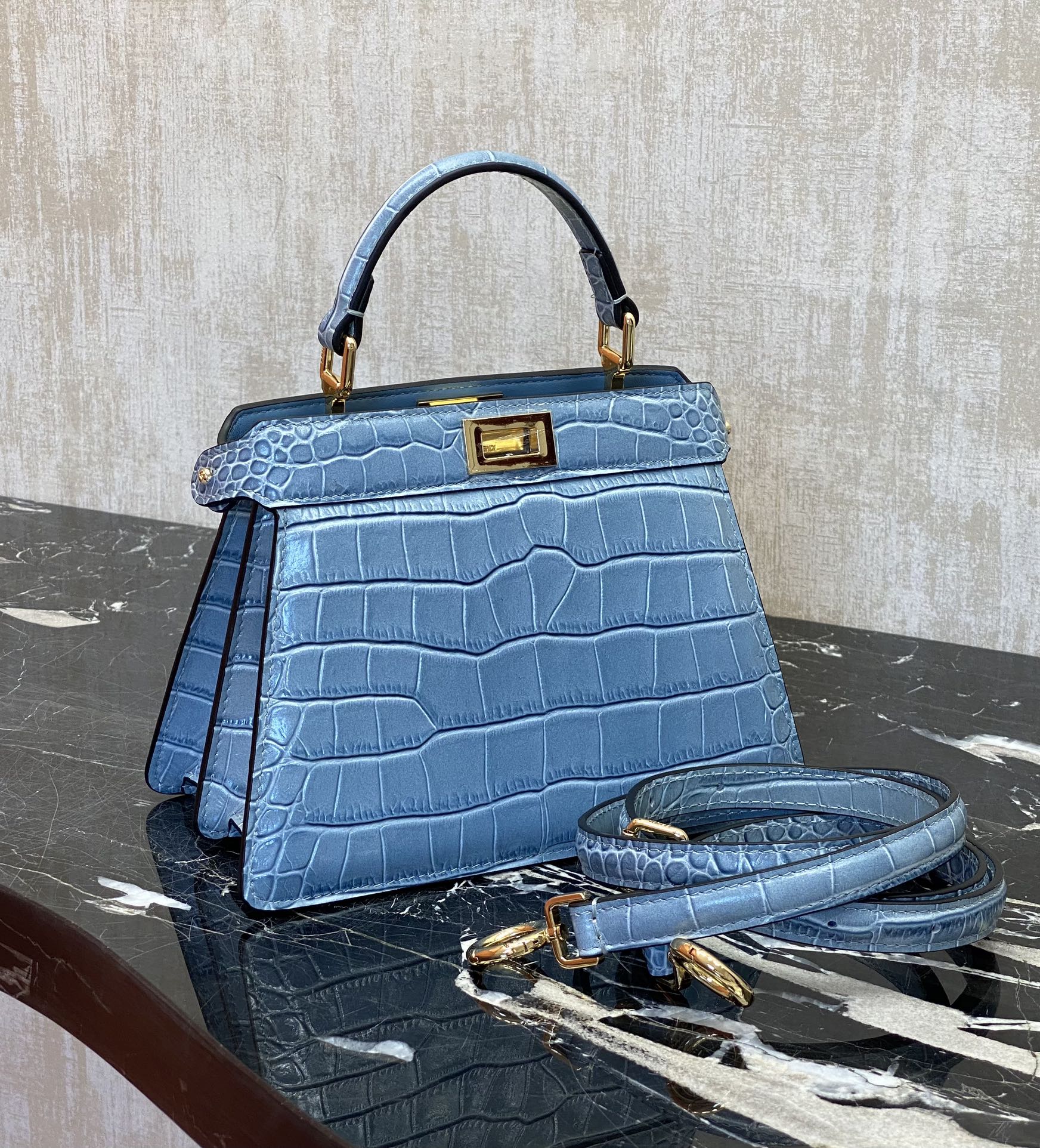 Fendi Single picture: the beautiful peekaboo petite
