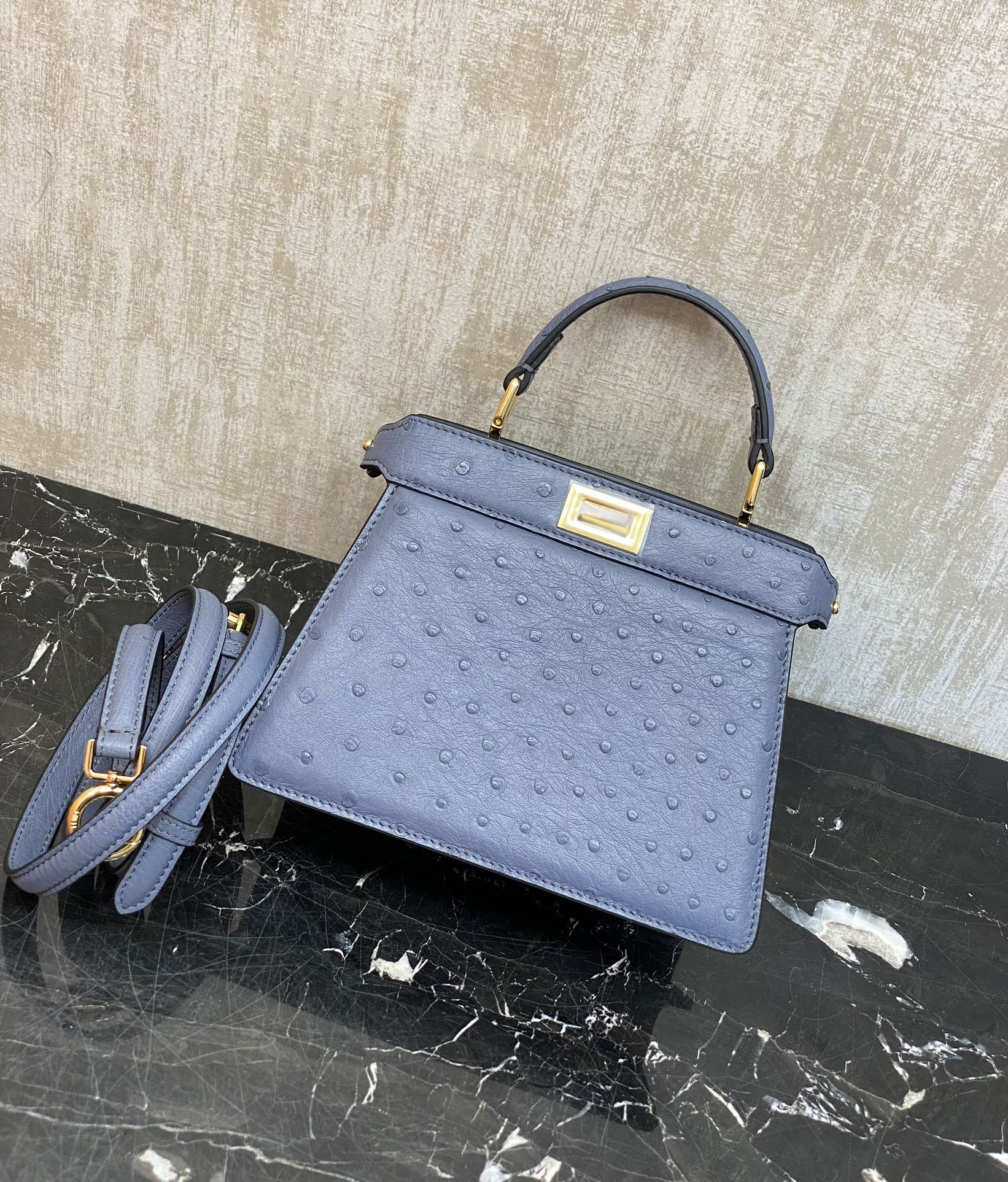 Fendi Single picture: have stock