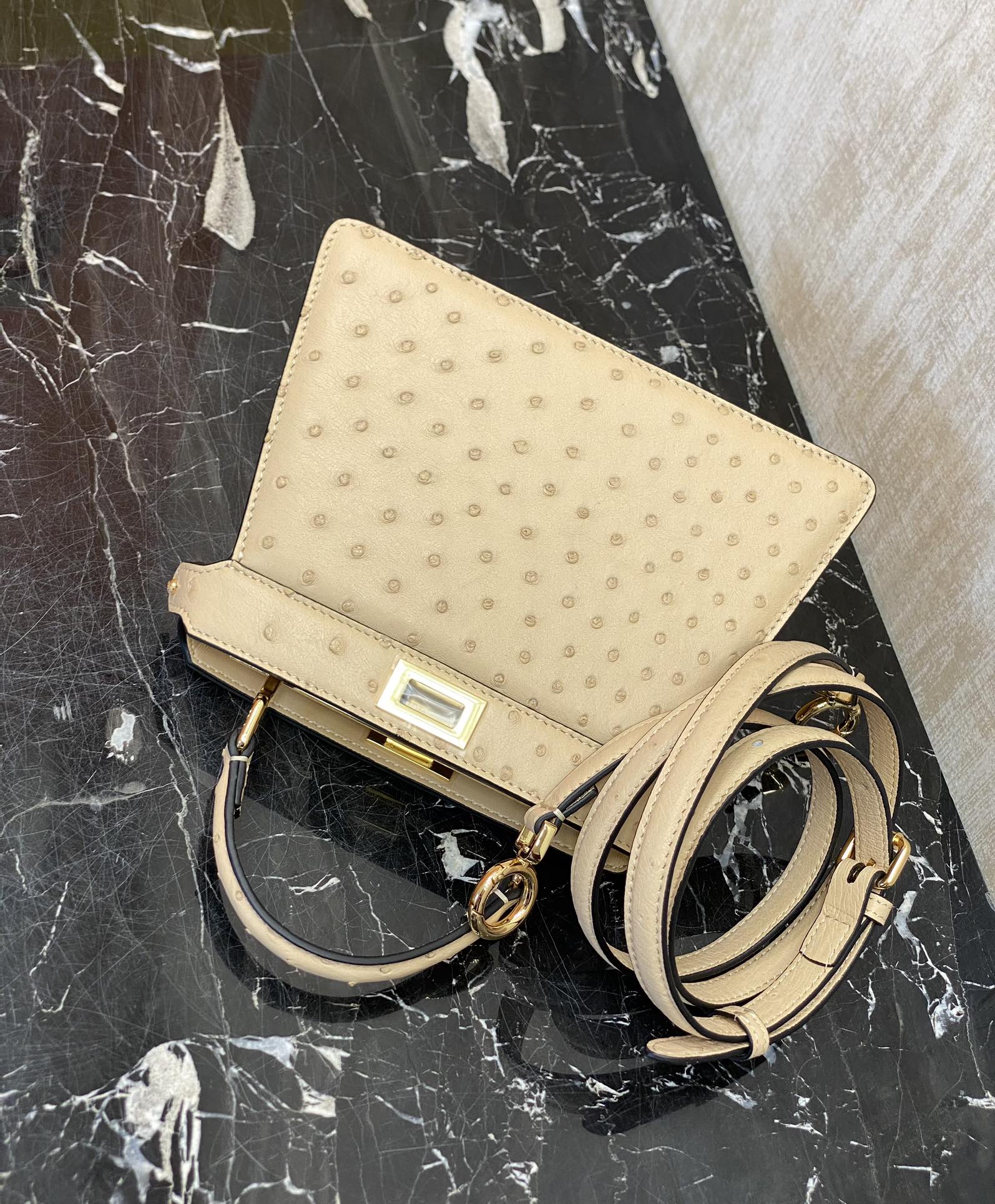Fendi Single picture: have stock