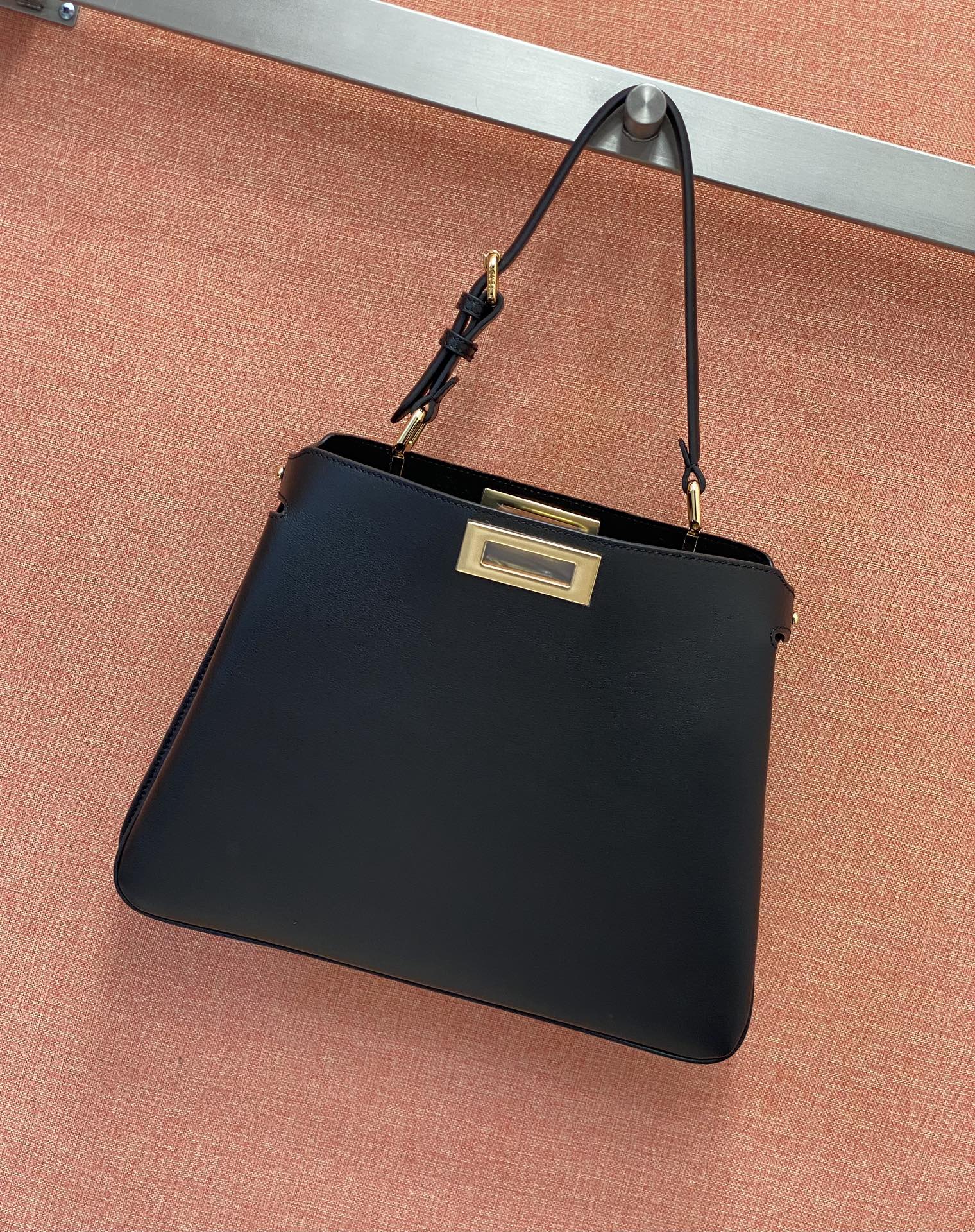 Fendi Single picture:, black (original leather)