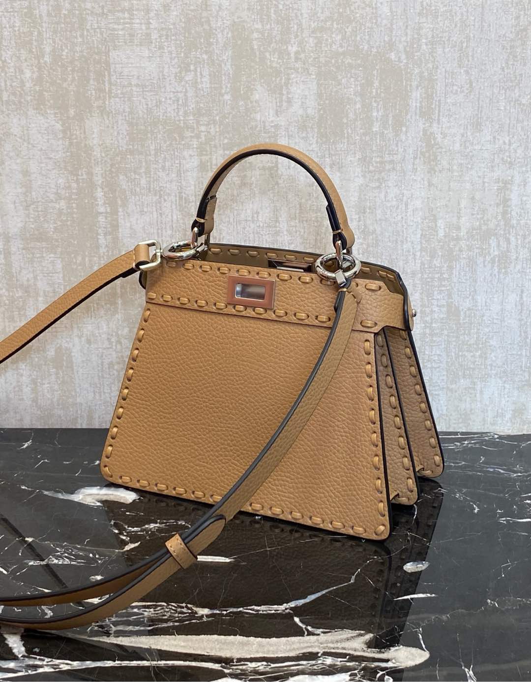 Fendi handmade bag latest hand-stitched peekaboo petite