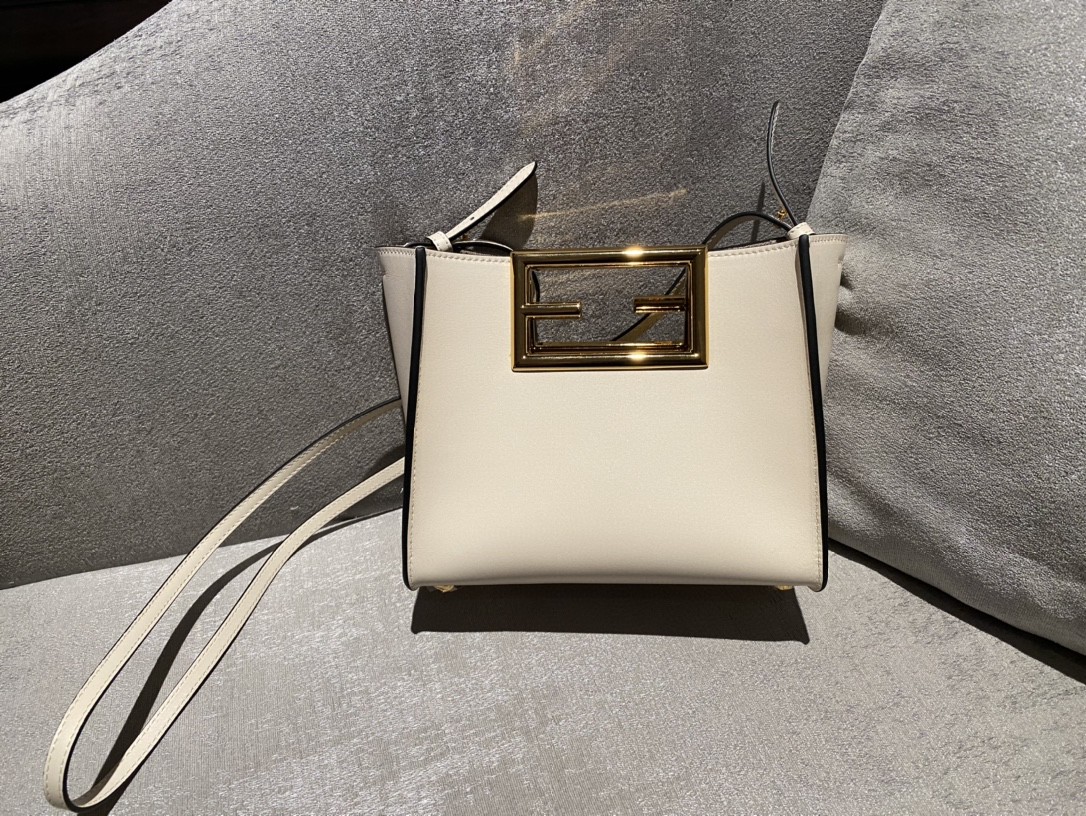 Fendi Way new double F buckle handbag