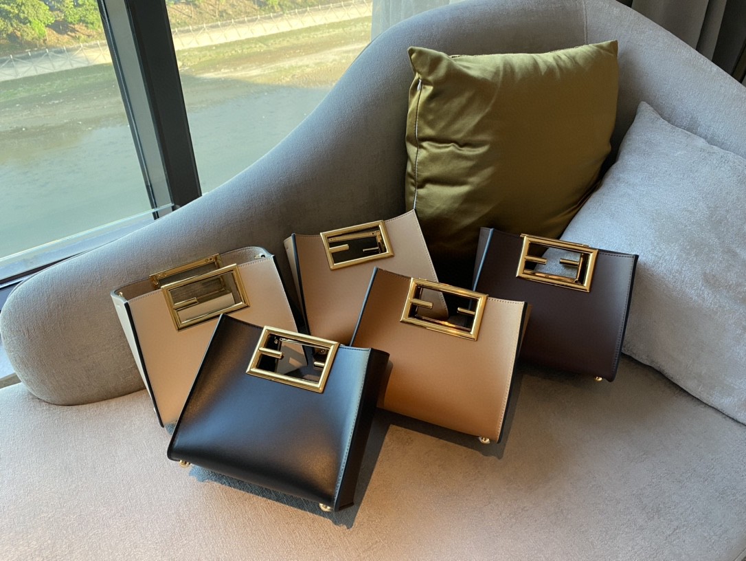 Fendi Product _djIqfloklzVbRZP5y7ZCurk6Uzi4YE3qXfc69FQ