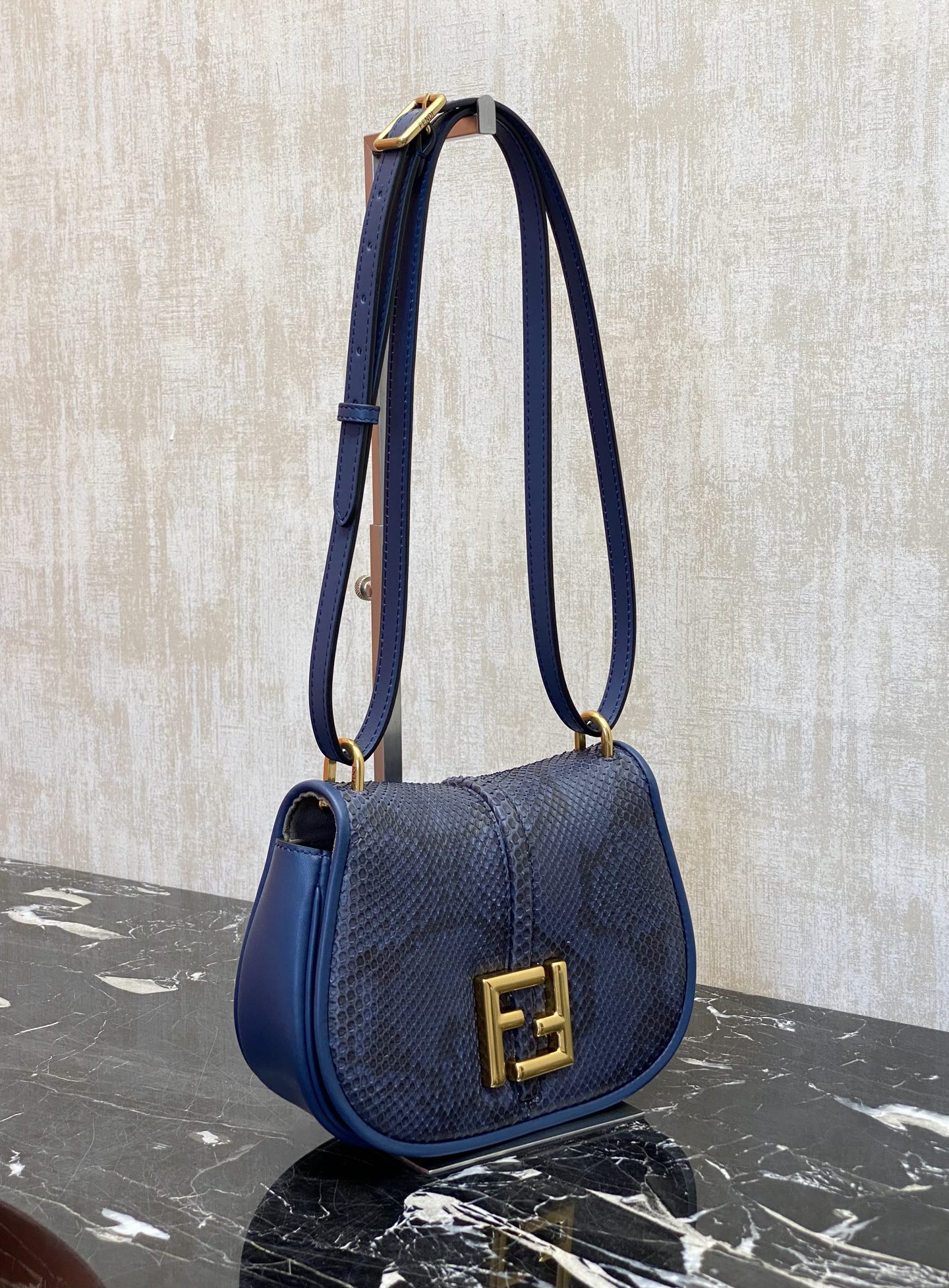 Fendi Special grade original factory [with full set of counter packaging]